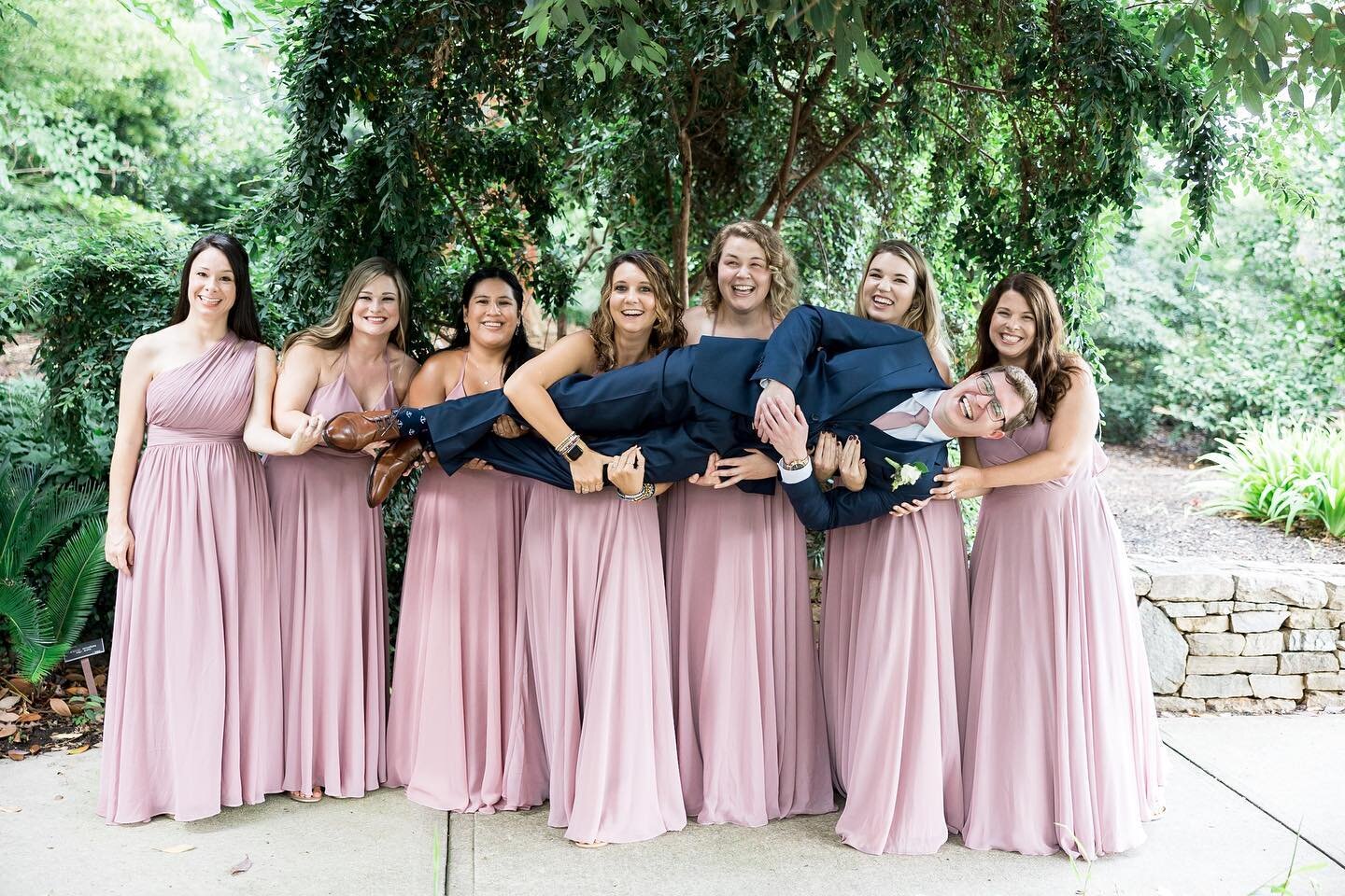 Bridesmaids: the ultimate wingwomen for the groom! 😎 💐 #BridesmaidsForTheWin #GottaLoveIt

Photo by: Summer

Venue: JC Raulston Arboretum
Dress: @vowdweddings 
Florals: @danielsflorist 

#bridesmaiddresses #ncweddingdress #jcraulstonarboretum  #jcr