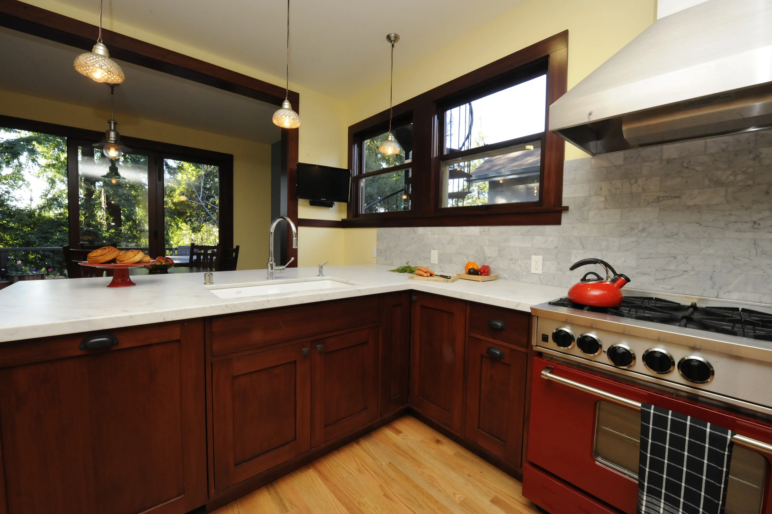 Berkeley Southside Traditional Kitchen