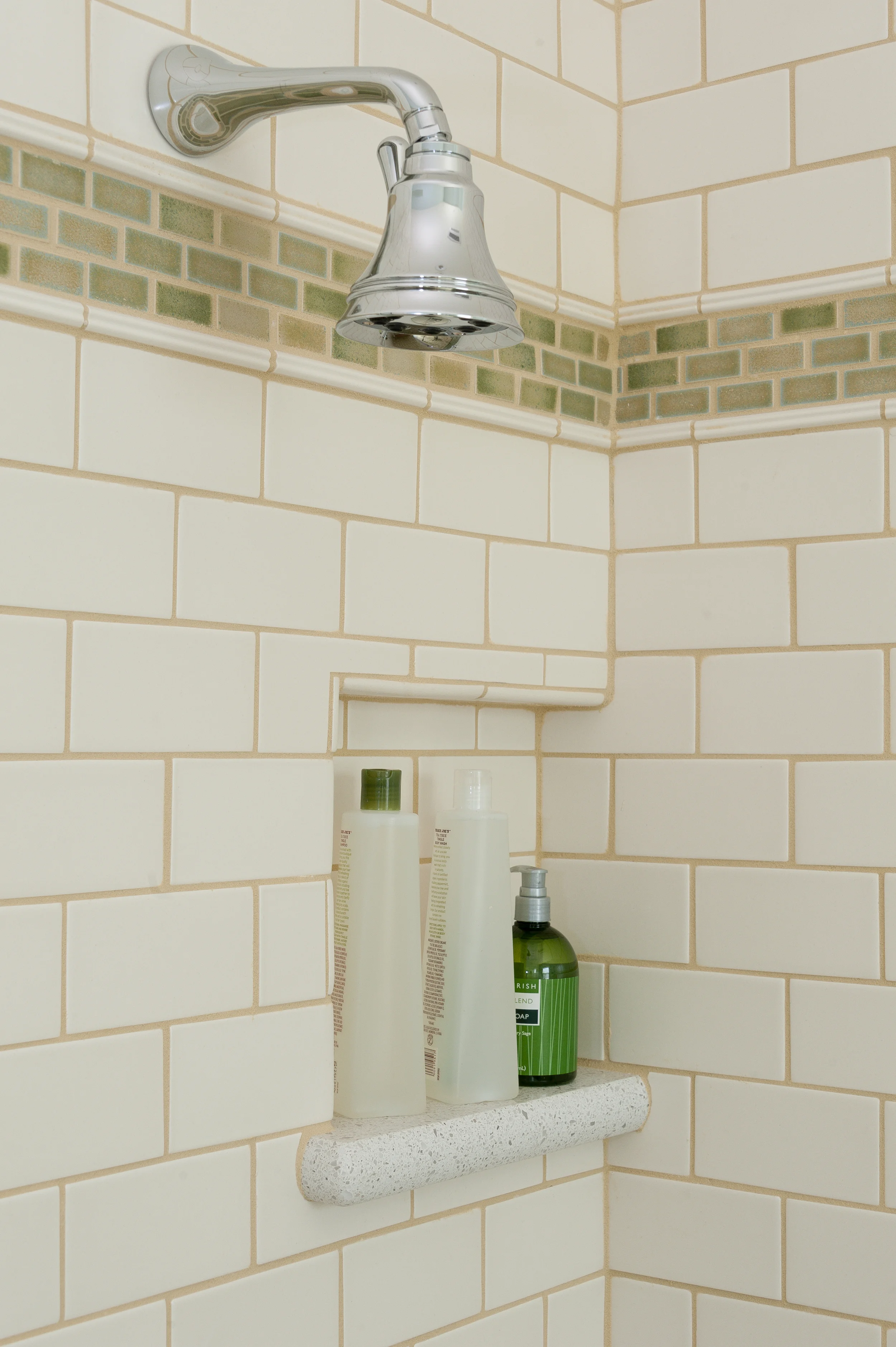 Berkeley Traditional Universal Bathroom