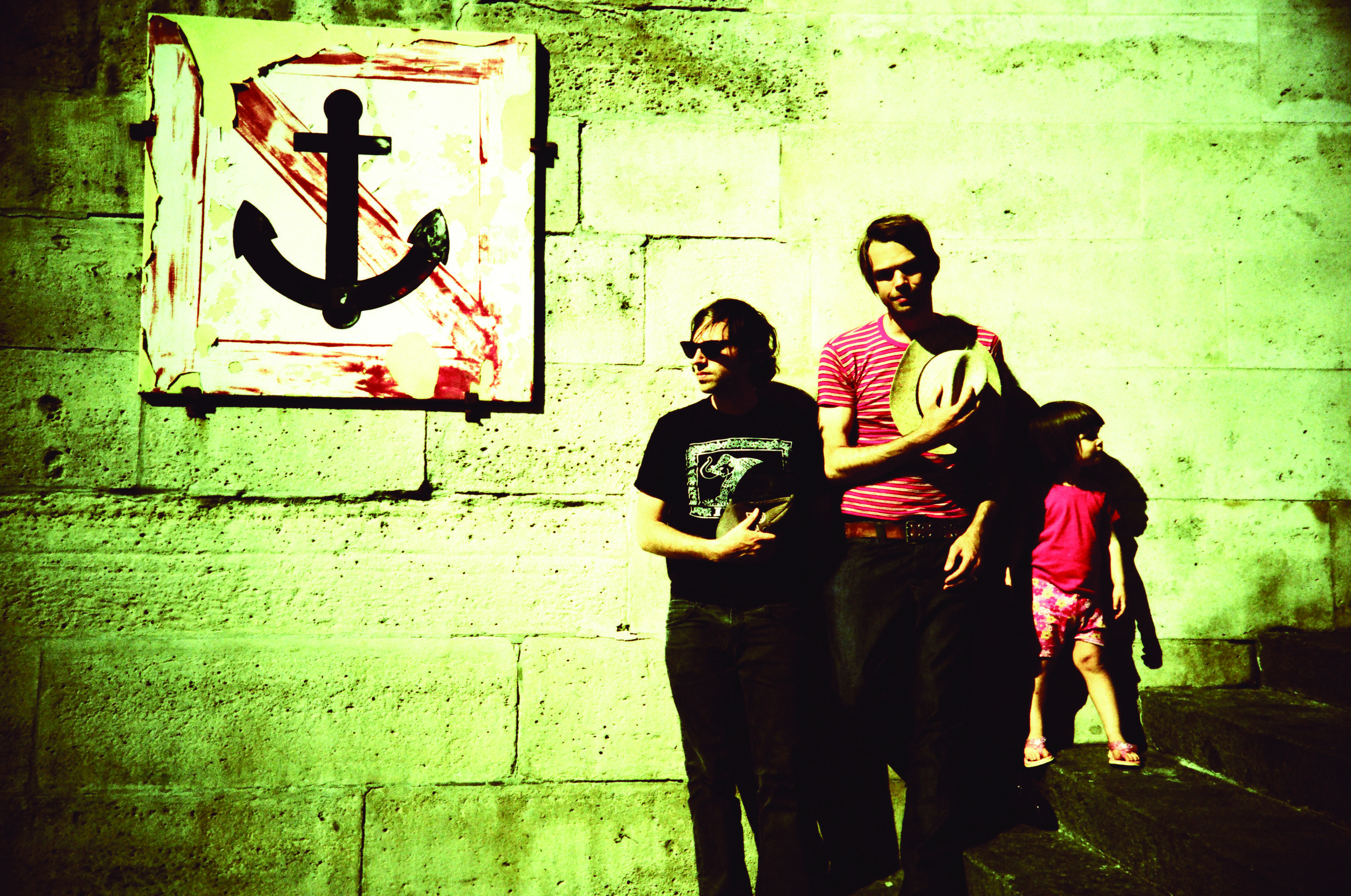 Photo from Along the Quai promo by Peter Boesch, 2006