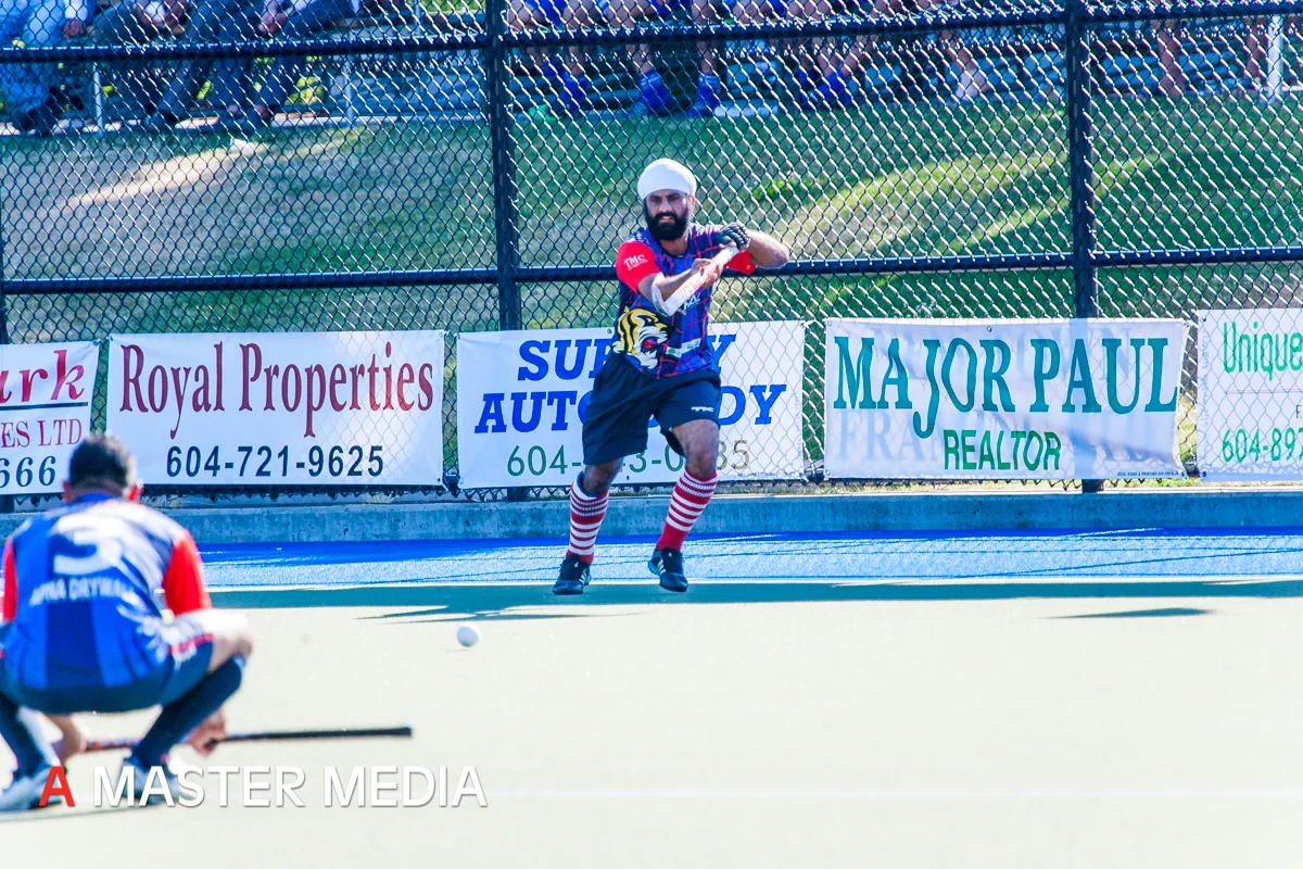 Hockey 2014 Day 1-1698.jpg