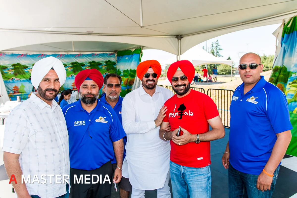 Hockey 2014 Day 1-6440.jpg