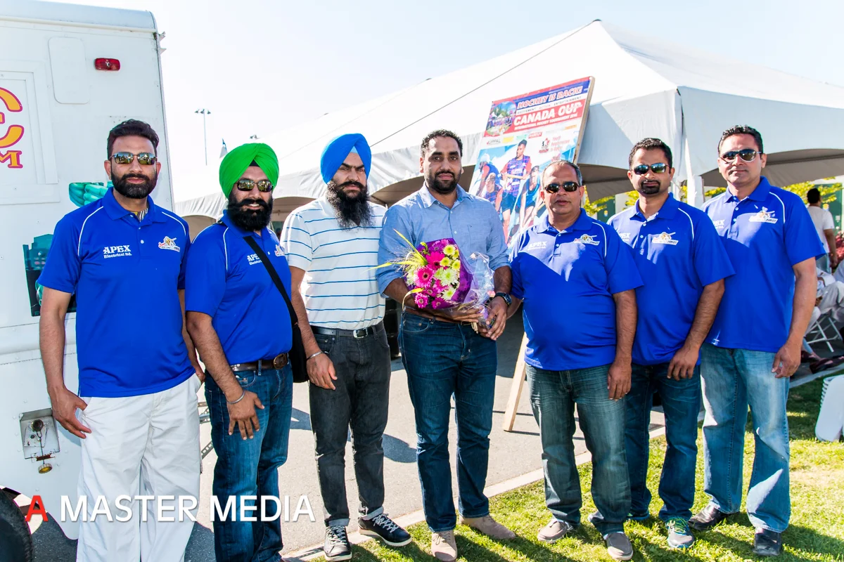 Hockey 2014 Day 1-6484.jpg