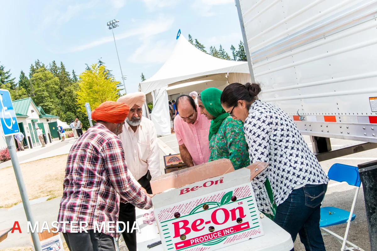 Hockey 2014 Day 2-6596.jpg