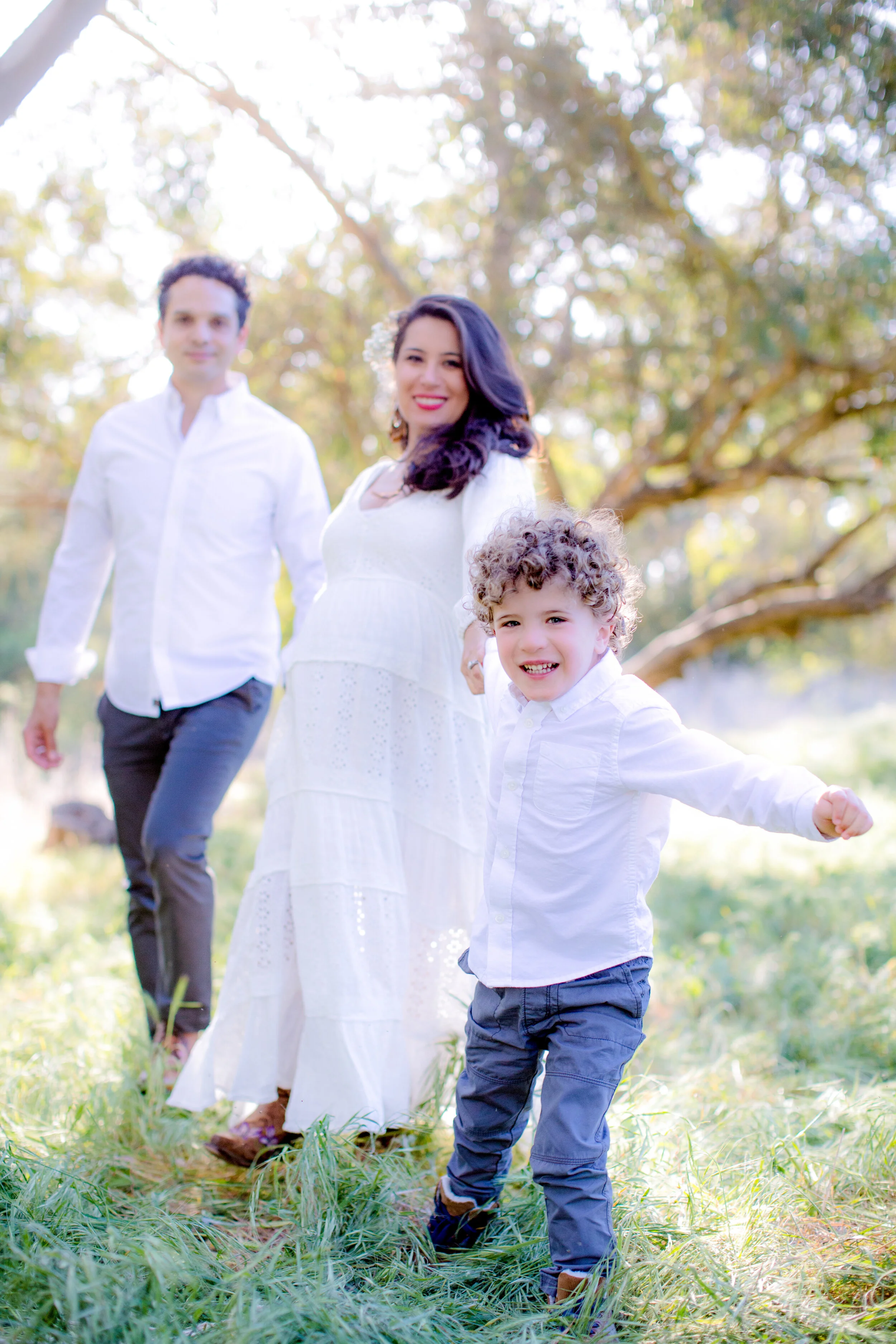 Pouneh Nasseri_Maternity Session_Mary Awshee Photography (9).jpg