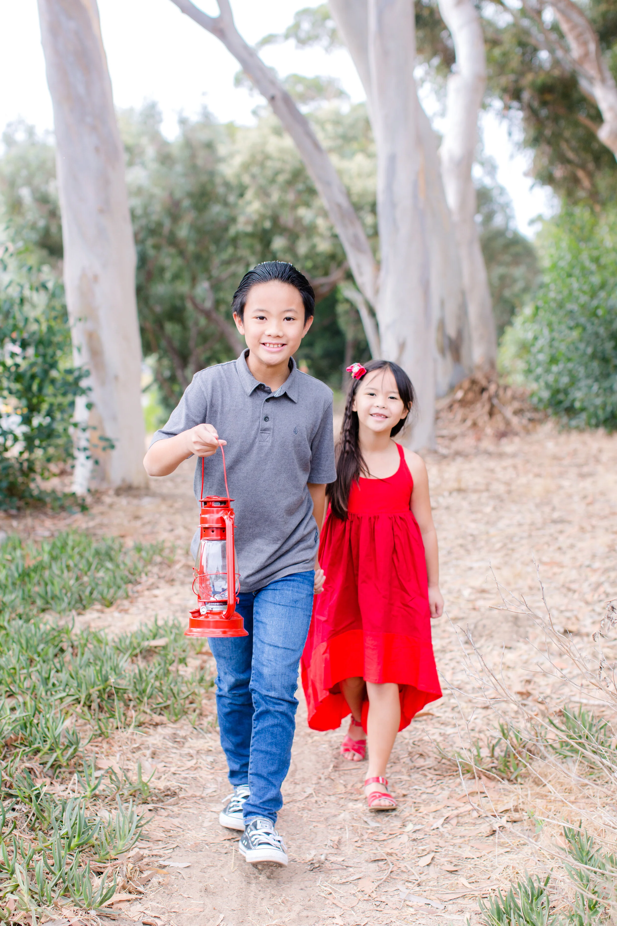 Cecille Noceda_2020 Holiday Mini Session_Mary Awshee Photography (14).jpg