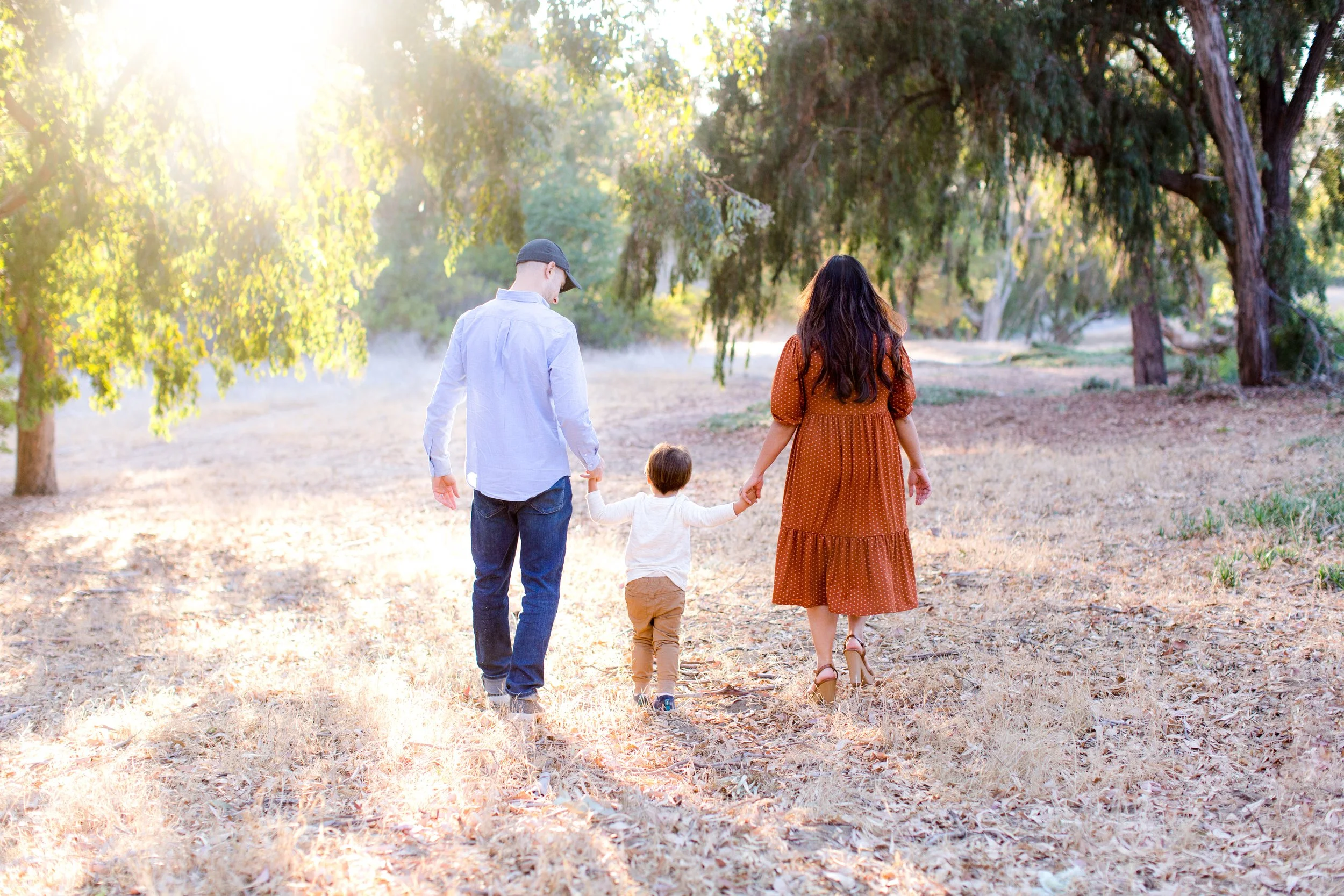 Amy Kreuze_2021 Family Session_Mary Awshee Photography (37).jpg