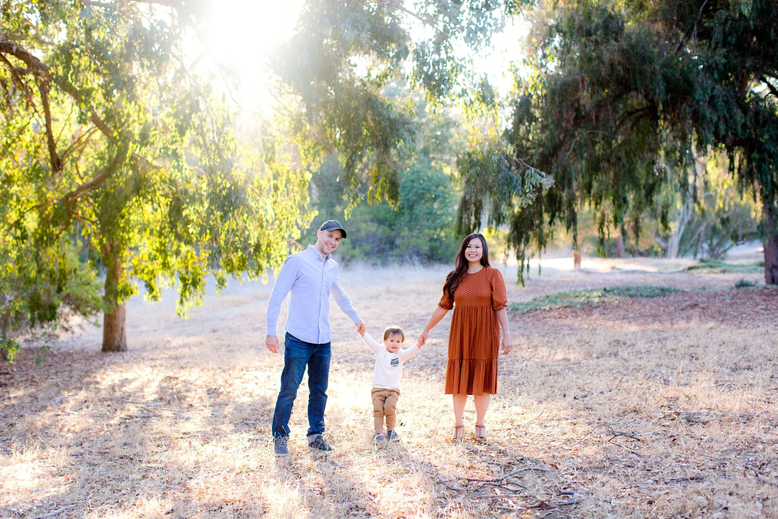 Amy Kreuze_2021 Family Session_Mary Awshee Photography (39).jpg