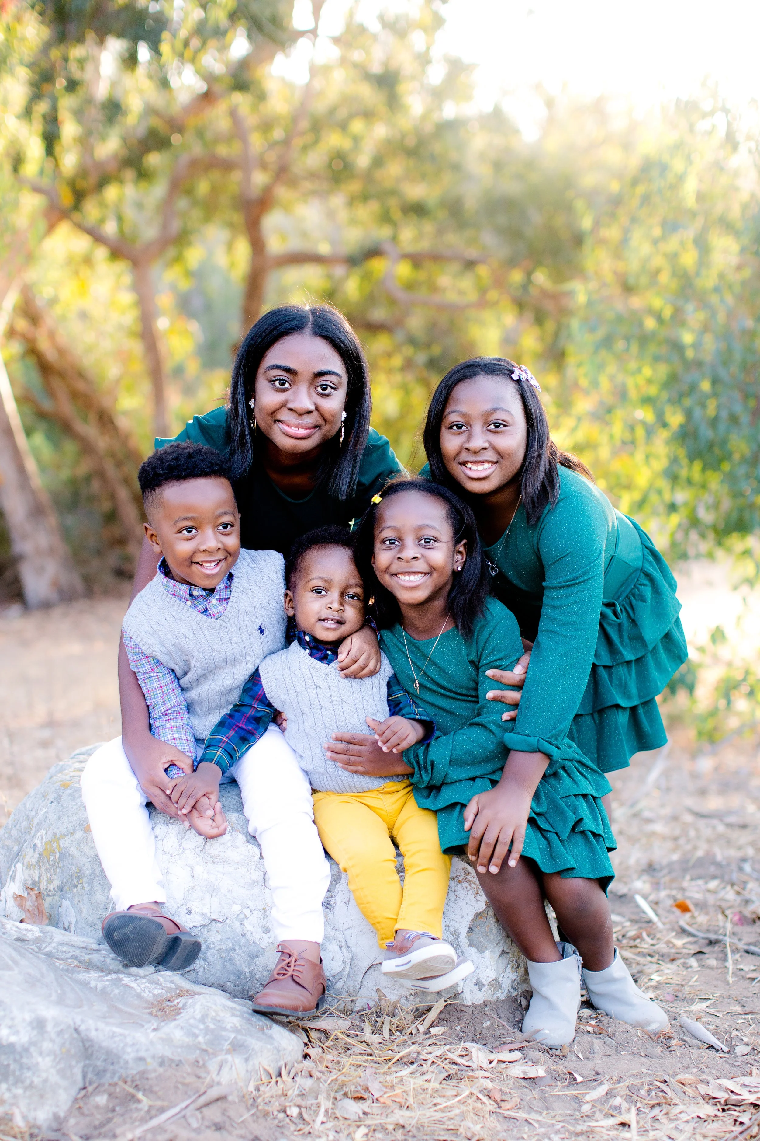 Ruth Aikoye_2021 Family Session_Mary Awshee Photography (27).jpg