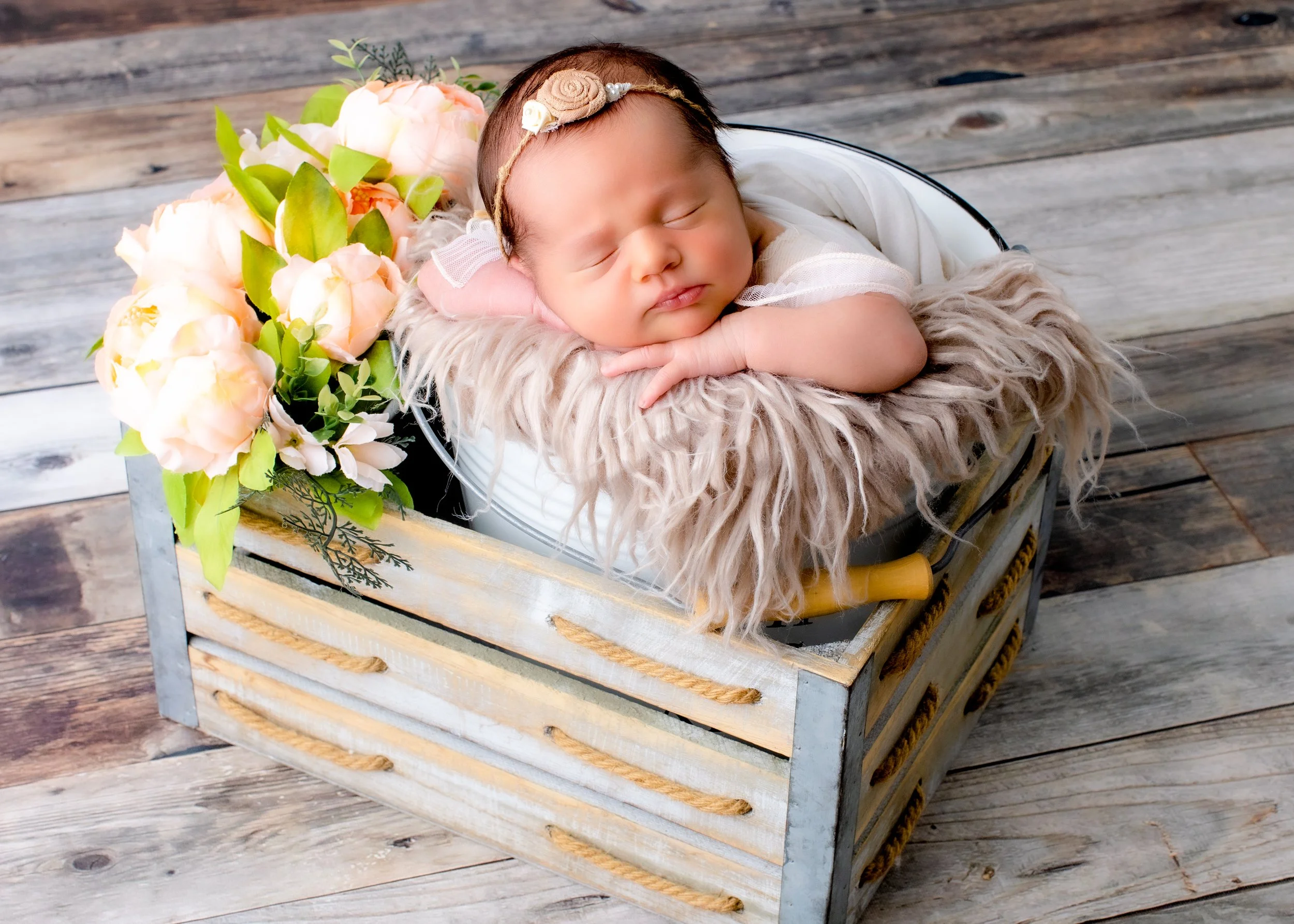 Josie Leinart_Newborn Session_Mary Awshee Photography (49).jpg