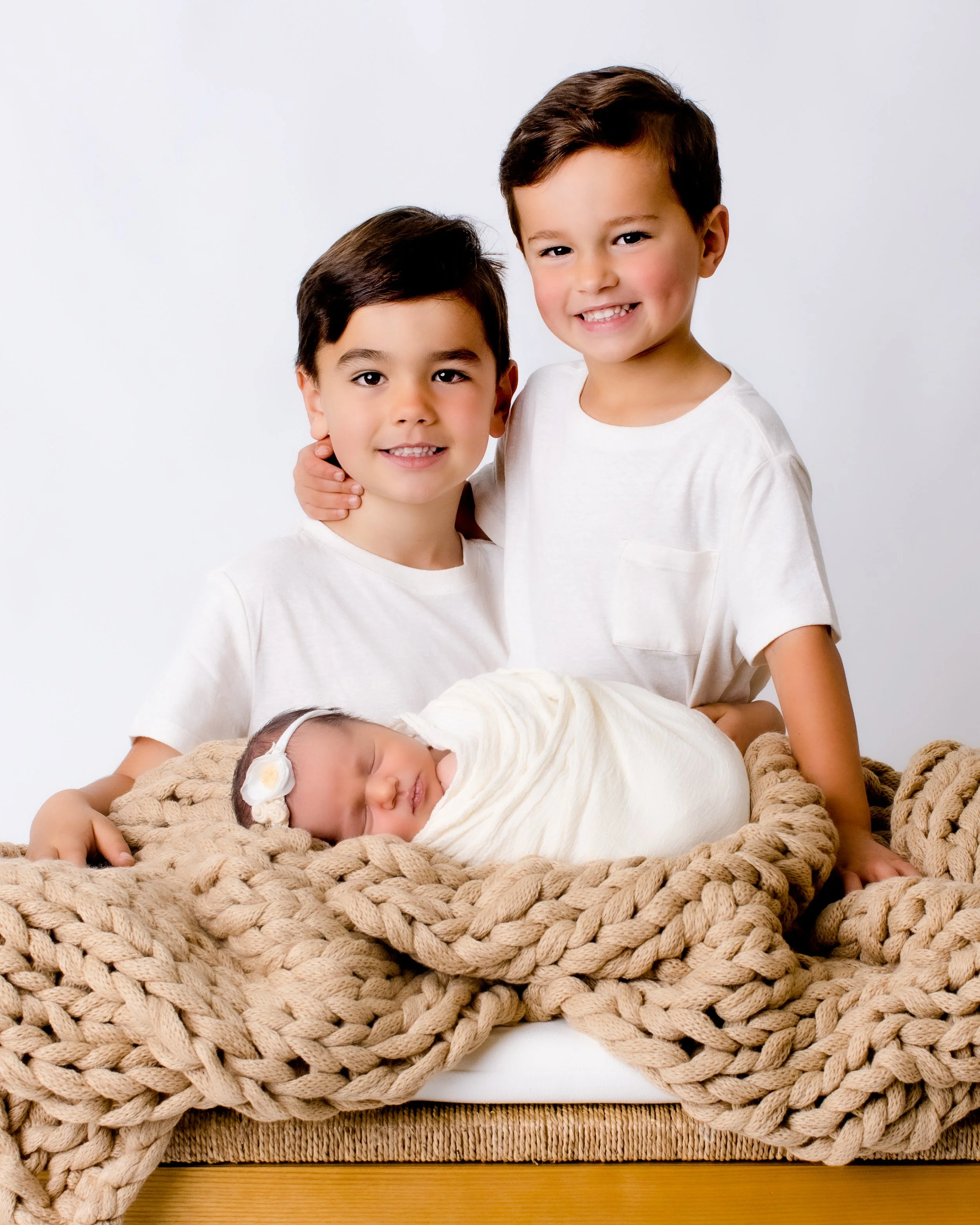 Josie Leinart_Newborn Session_Mary Awshee Photography (33).jpg