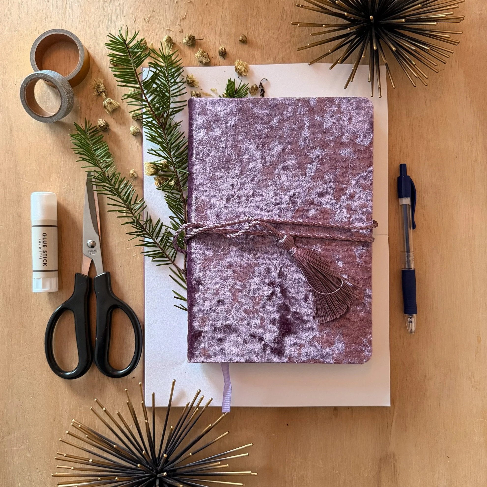 BOOK OF DESIRES - CRAFT WORKSHOP | JAN 11 11:00am - 2:00pm