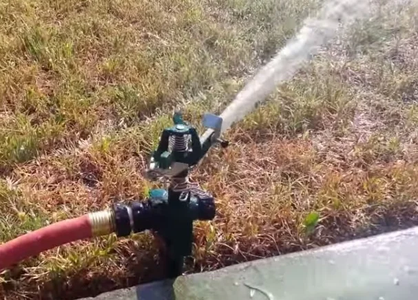 lawncare3.jpg