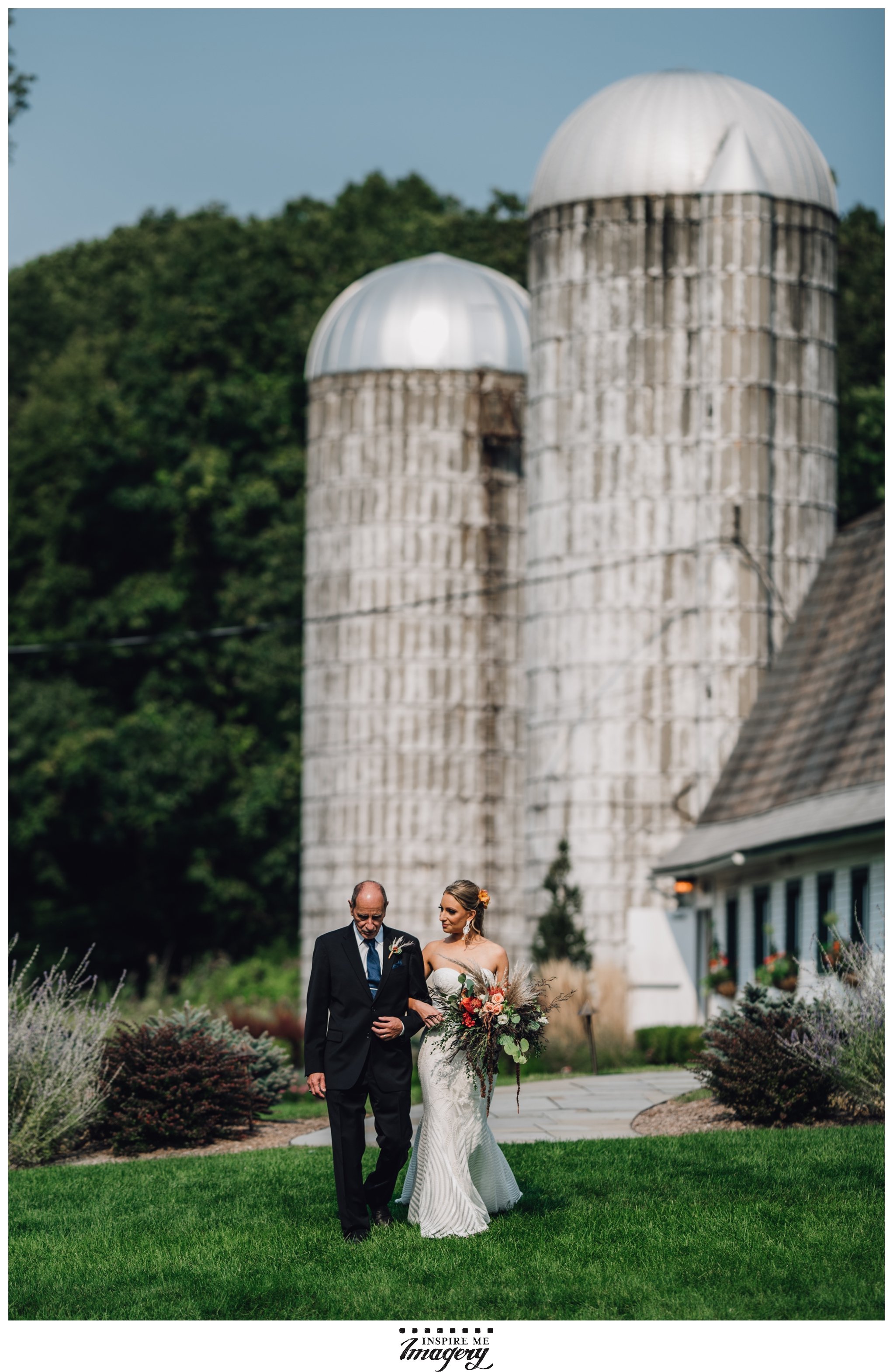 perona-farms-barn-wedding34.jpg