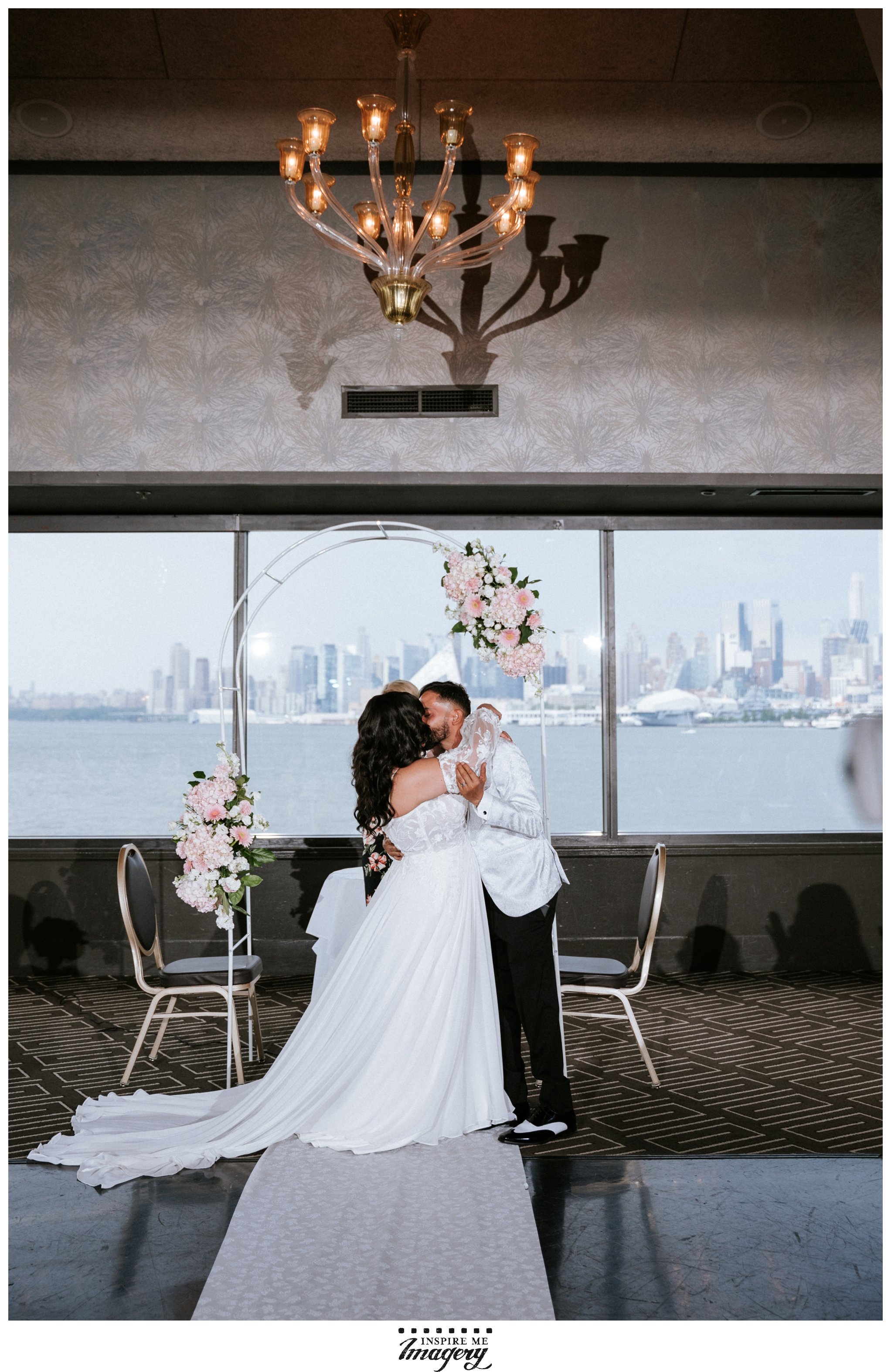 chart-house-weehawken-wedding7.jpg