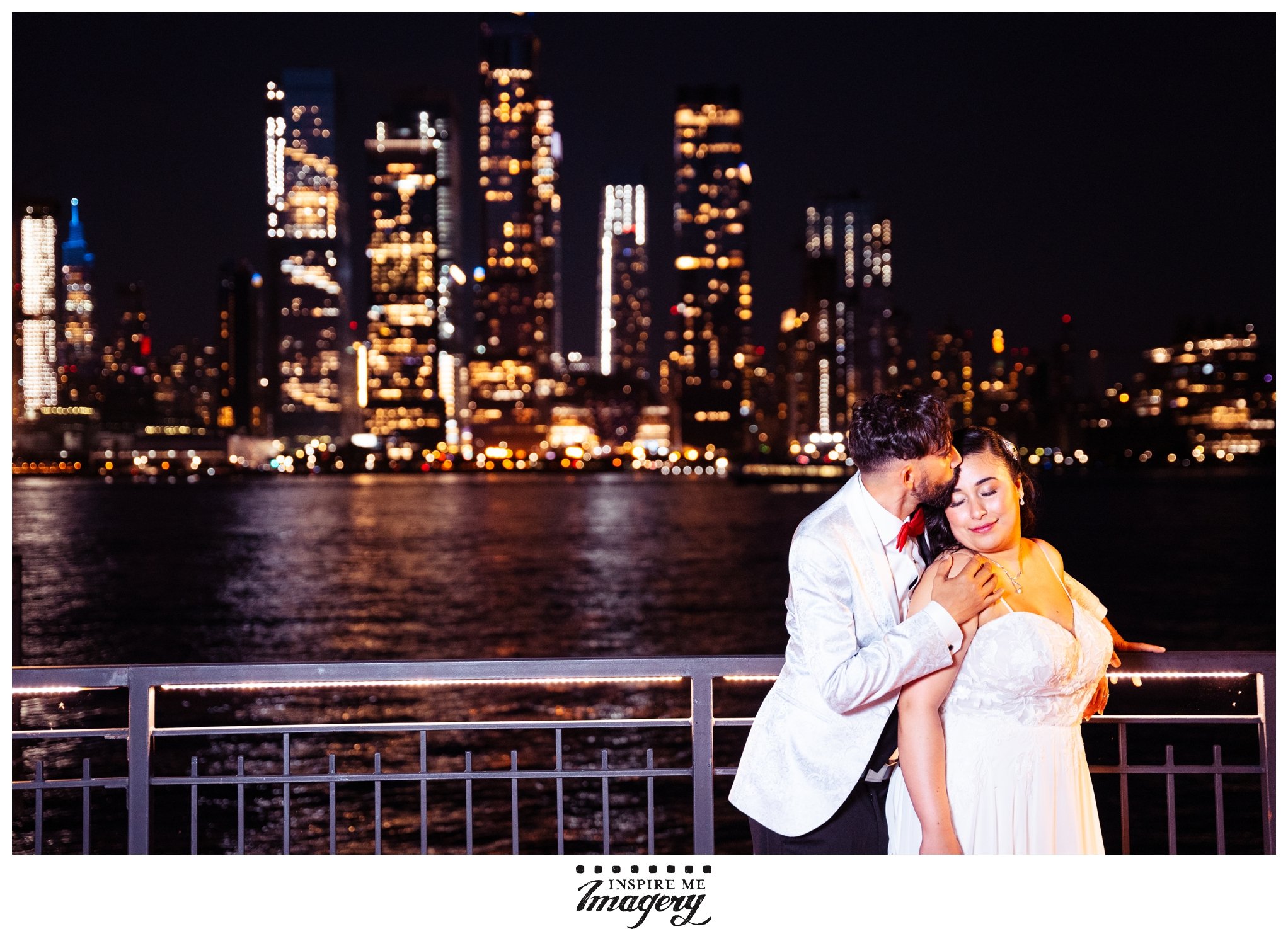 nyc-skyline-wedding-photography14.jpg