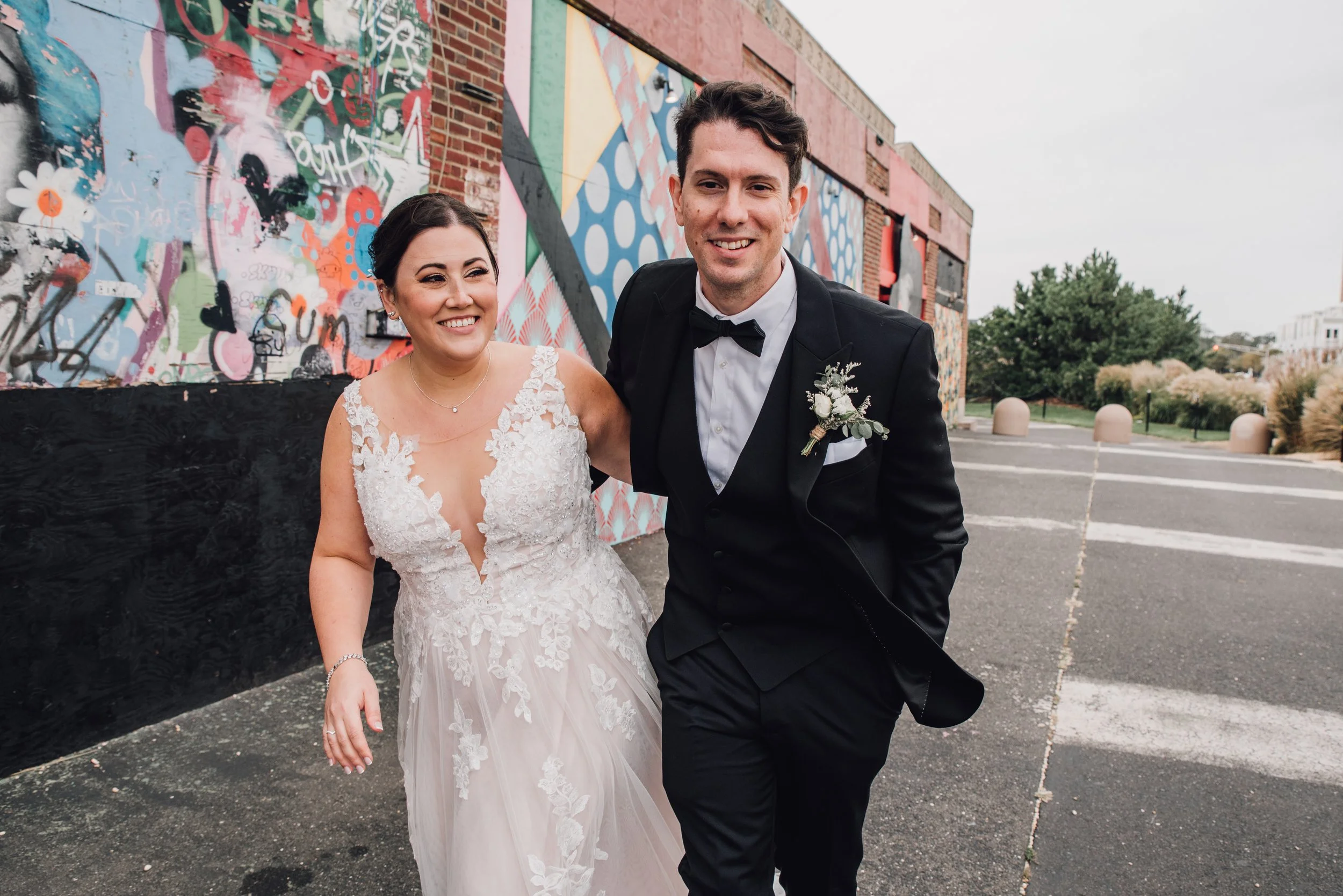 fun and candid wedding portraits