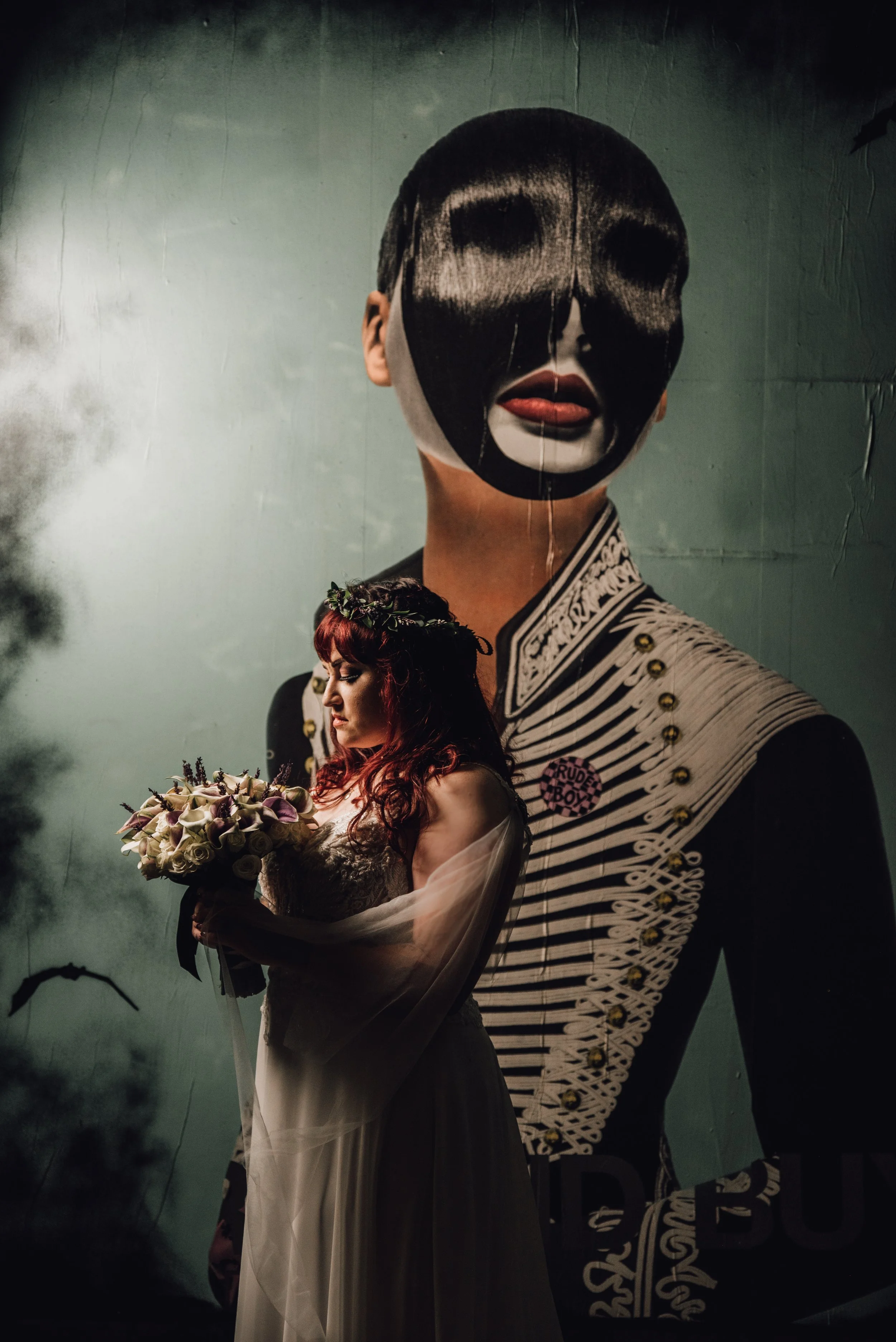 unique and artistic street wedding photography