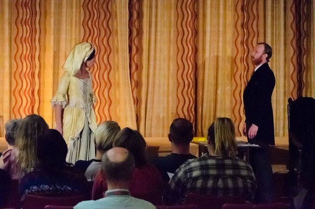Ellen Terry and Bram Stoker discuss Stoker's plans to produce Dracula at the Lyceum during performance of Bram and the Guv'nor , Shakespeare Birthplace Trust, 16 May 2017. Photo credit: David Ashworth.