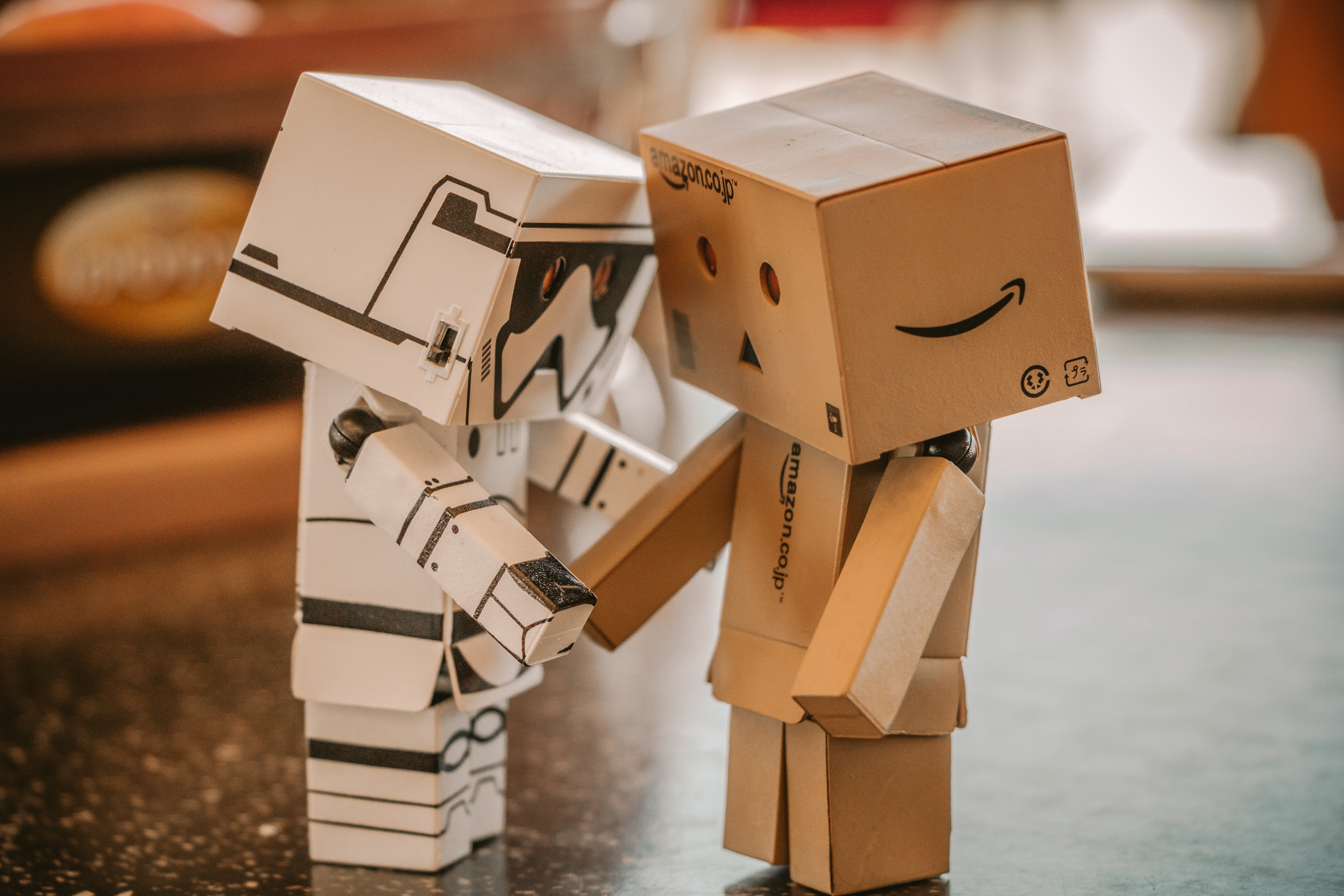 Photo by Matan Segev from Pexels https://www.pexels.com/photo/photo-of-white-and-brown-cardboard-box-toy-figure-678308/
