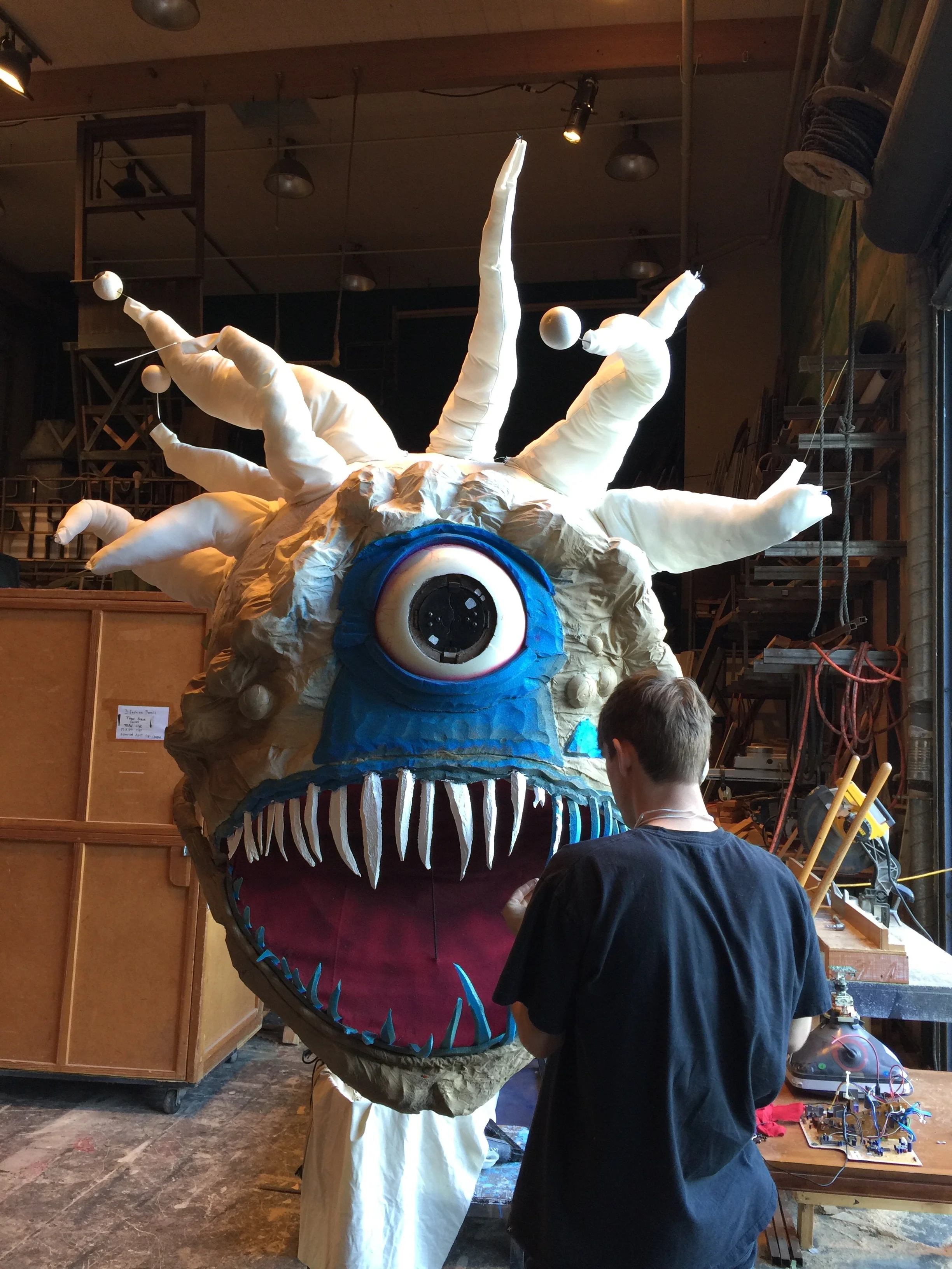 Head tentacles and details added