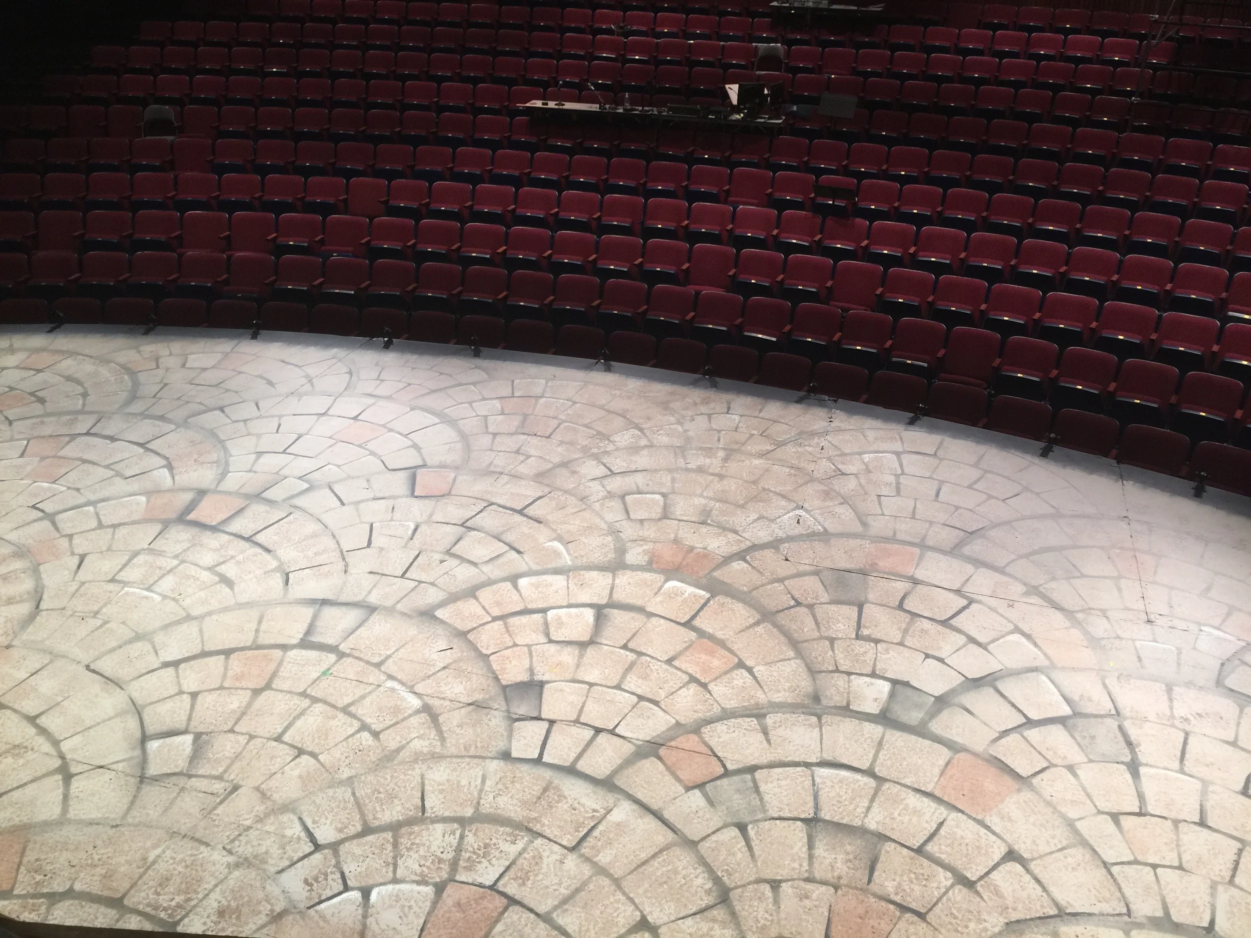 Stage floor, Urinetown