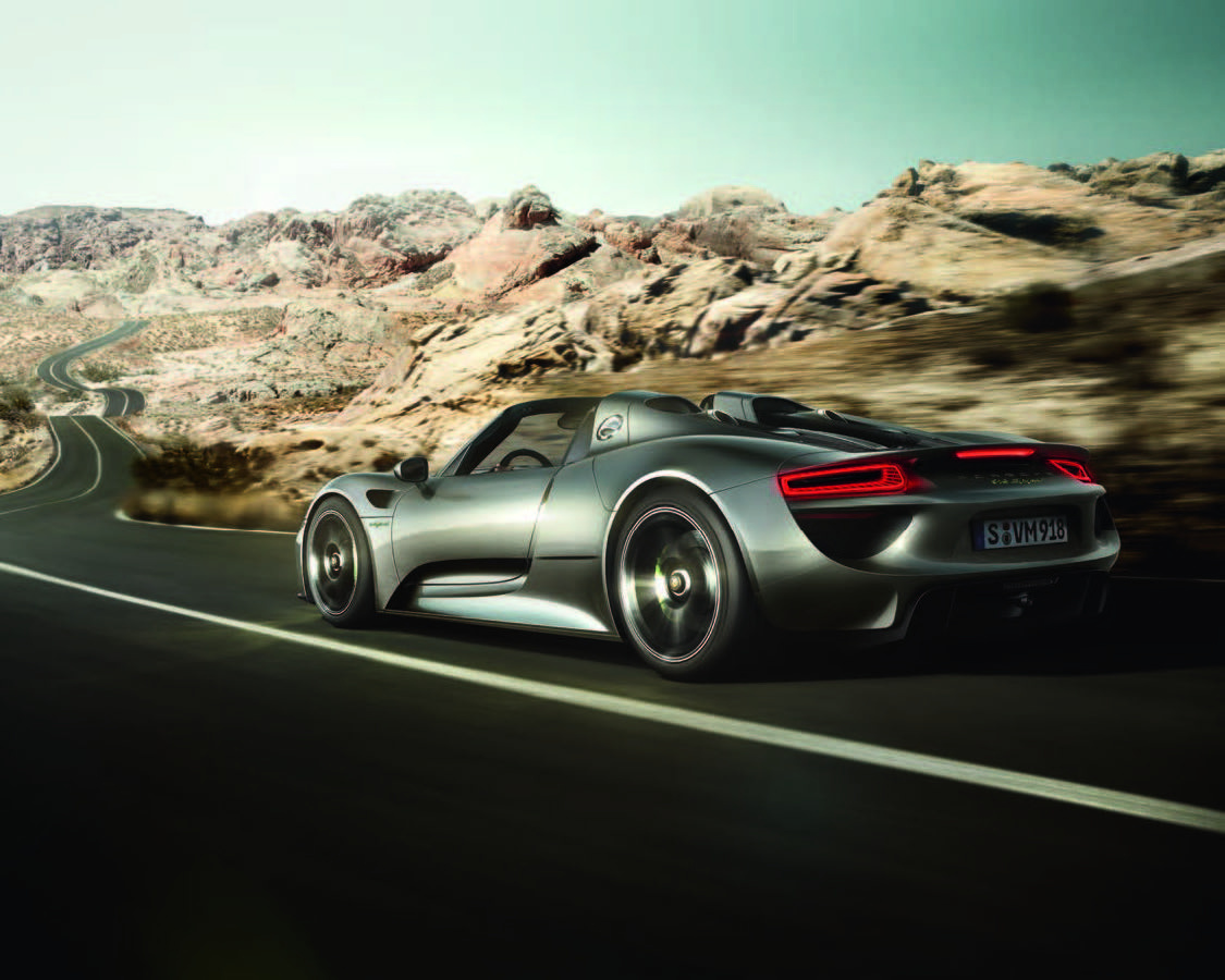 Porsche_918_Spyder_Book_v1_Page_24.jpg