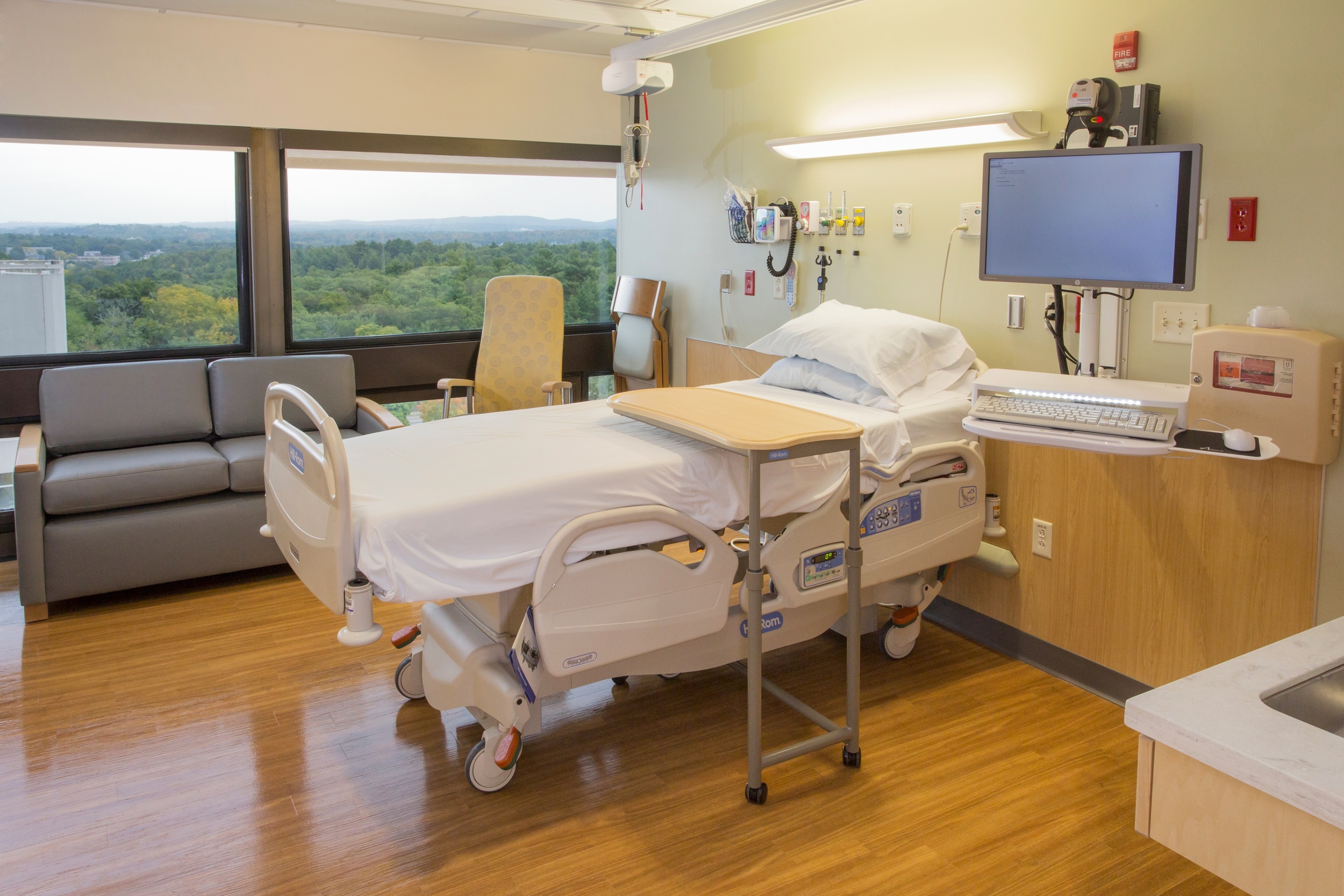 19_PatientRoom.jpg