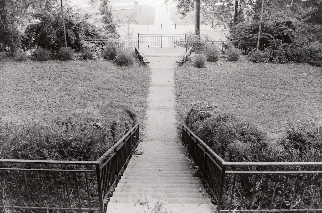 Architecture Assignment (photo 1- black and white)
2012
Silver Gelatin Print
8”x10”