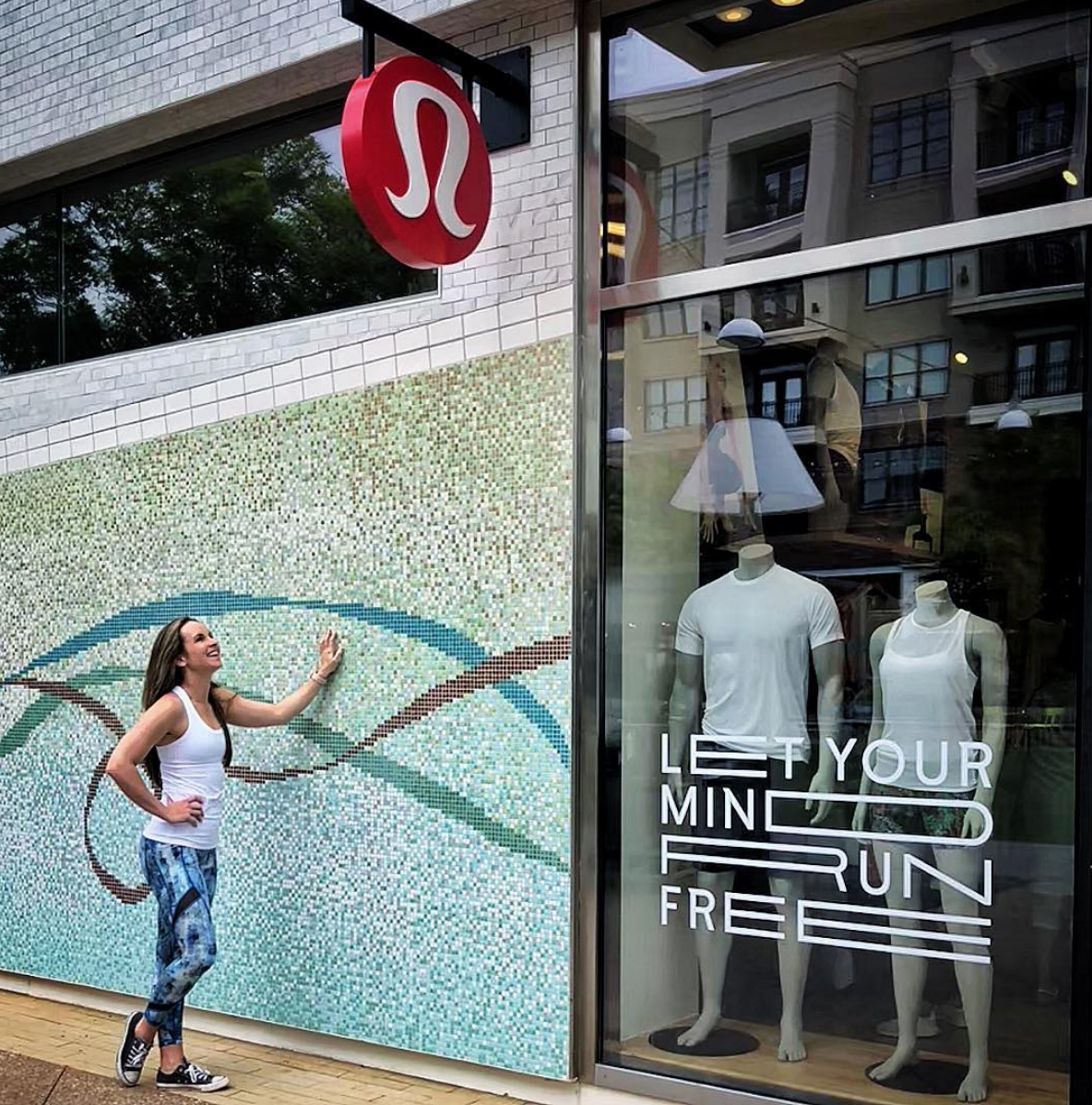 Lululemon_LYMRF-window2.png