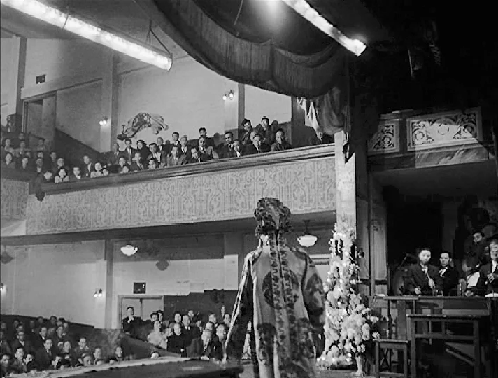 The Lady From Shanghai - On The Lam - Mandarin Theatre 1