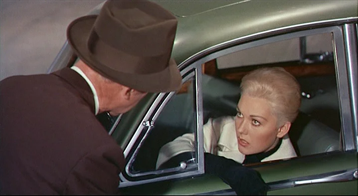 Vertigo - Scottie Follows Madeleine - 6