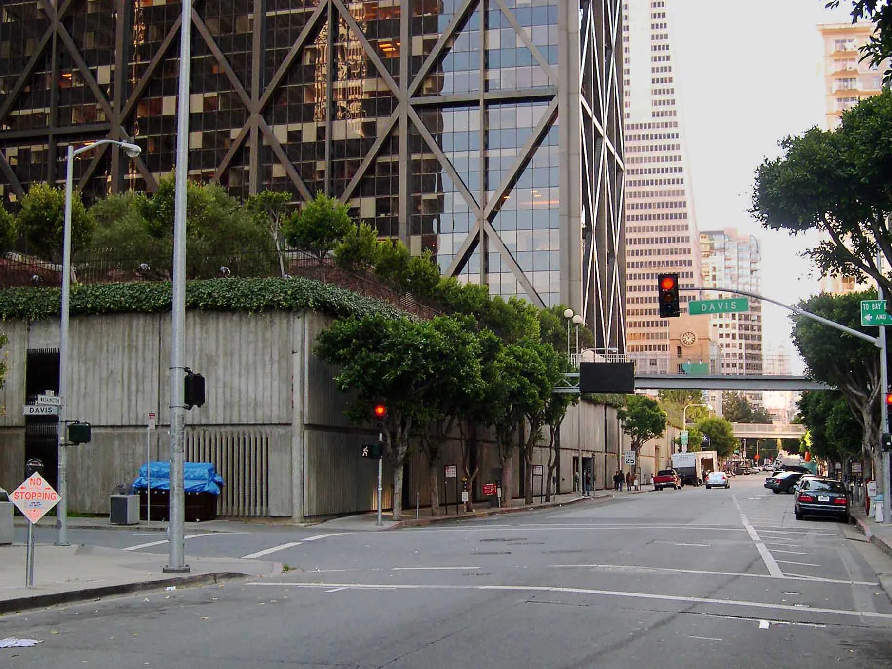 Thieves' Highway - Washington and Davis