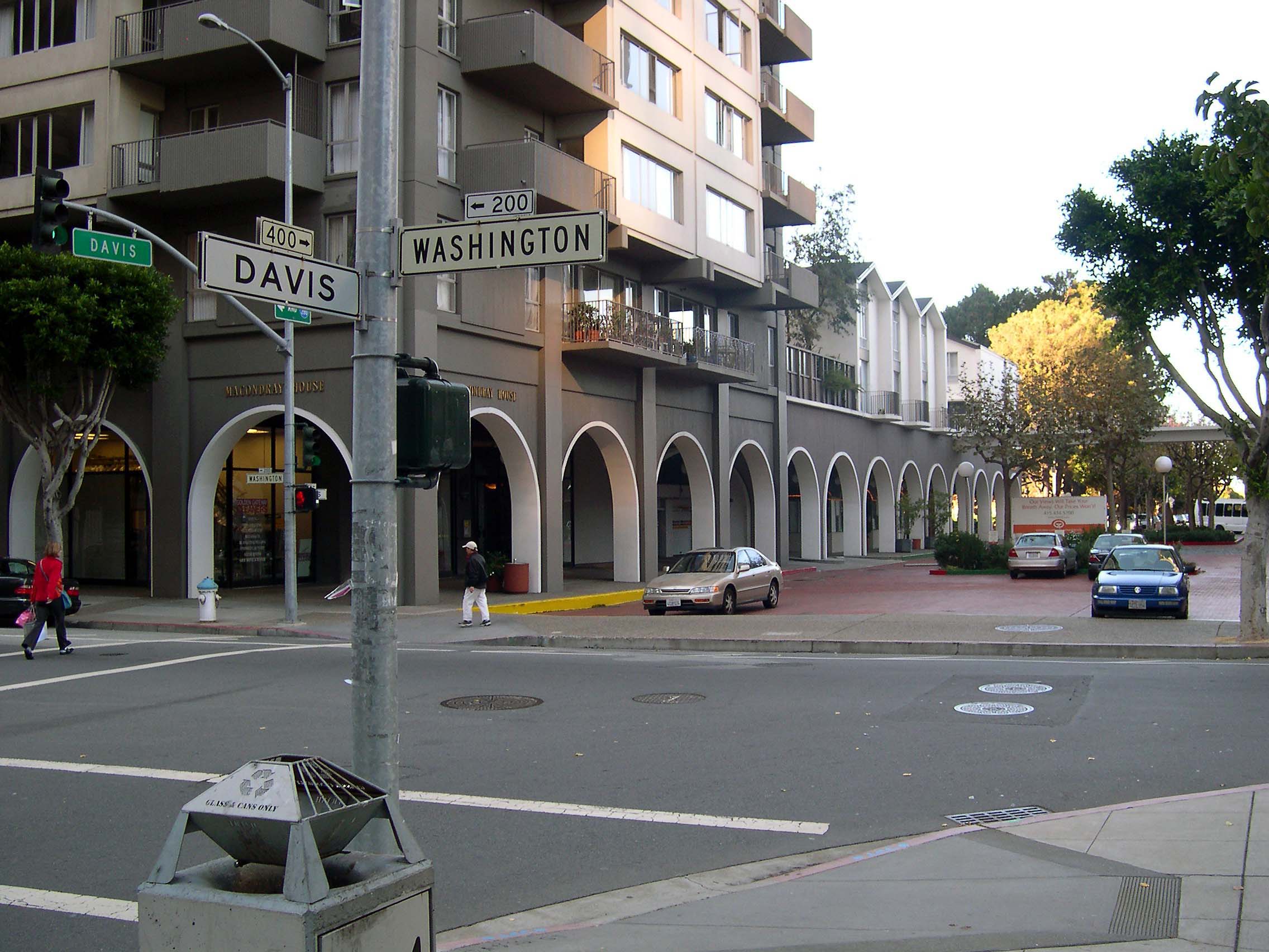 Thieves' Highway - Washington and Davis
