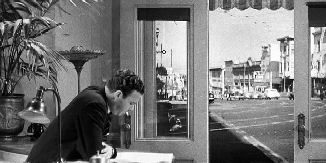 11 hotel 2.jpg