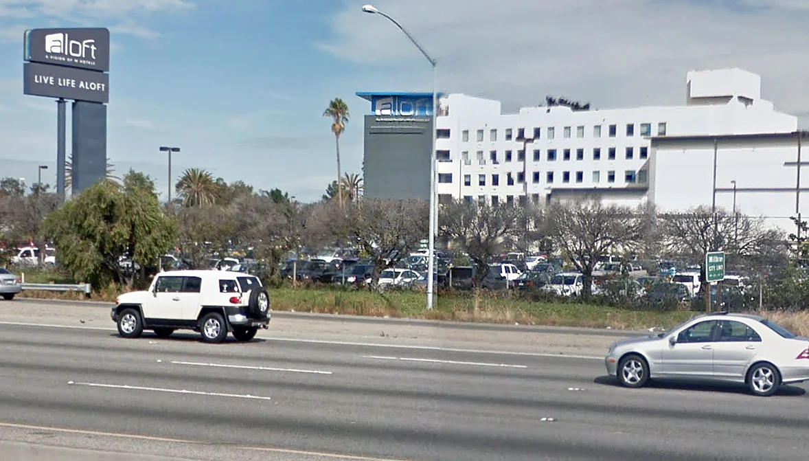 clarion hotel 1 - 2013.jpg