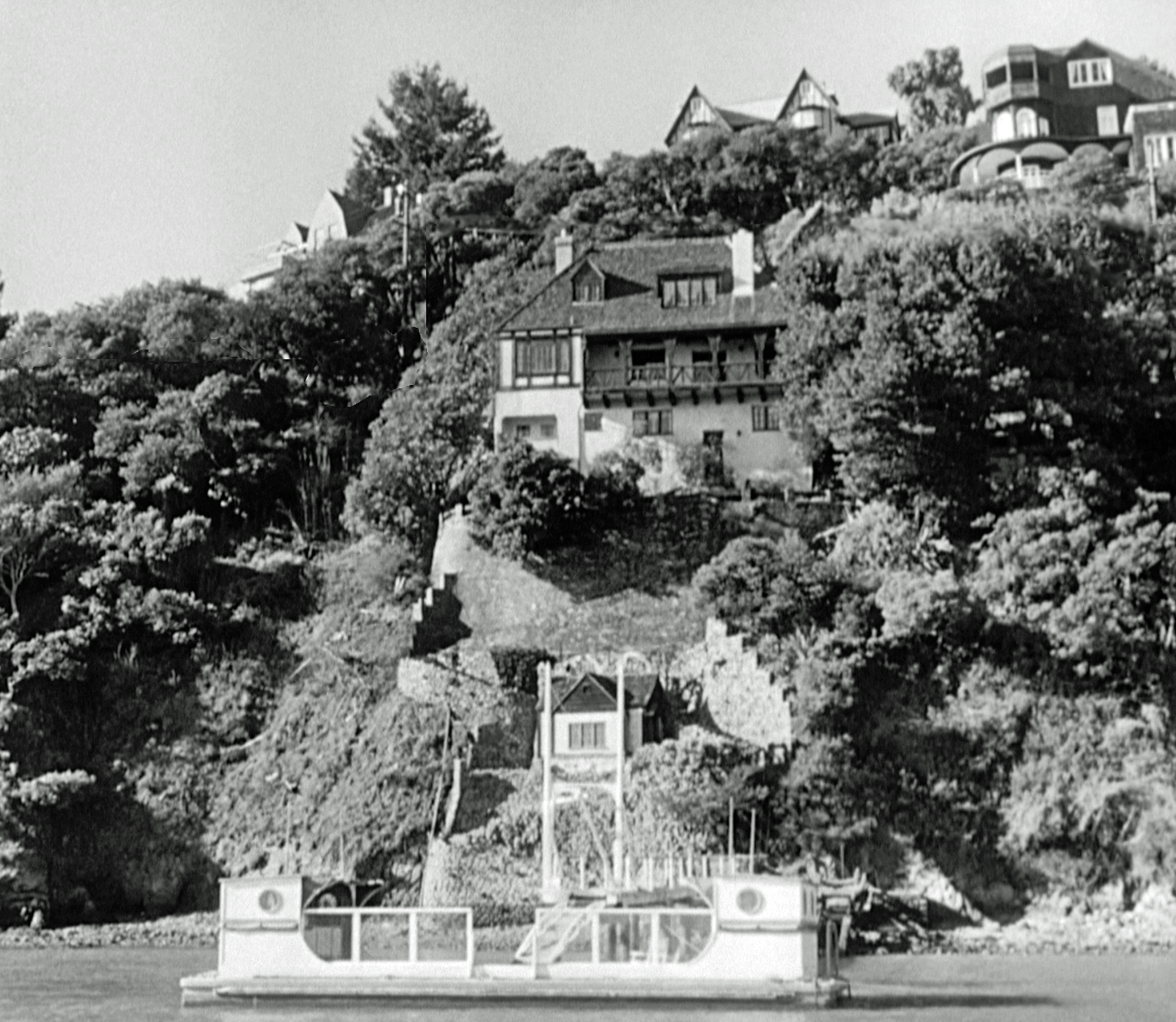 6 - summer house 1.png