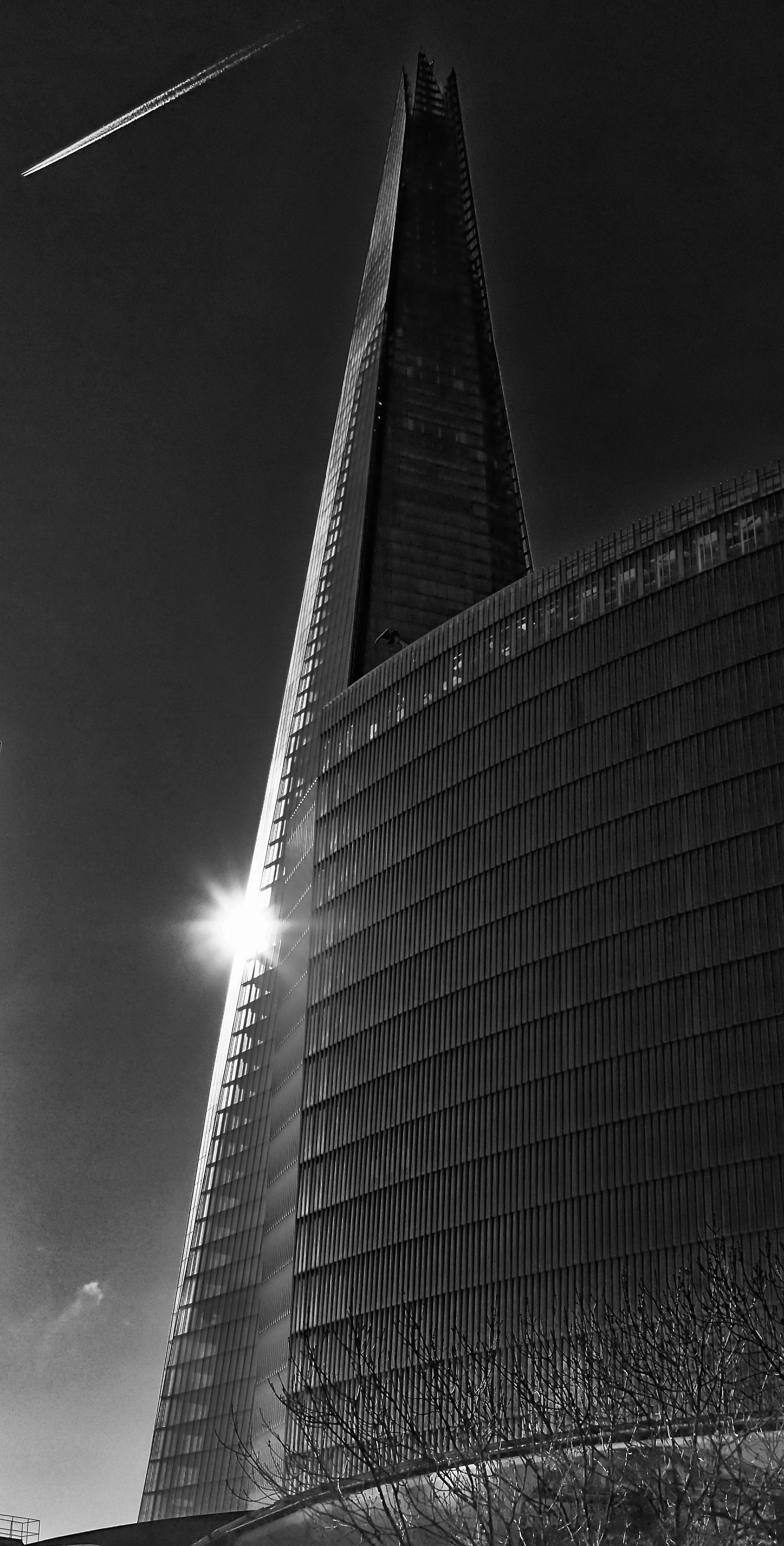    ​Shard, London Bridge, 6 Apr EP-3 Lumix 20mm f1.7   