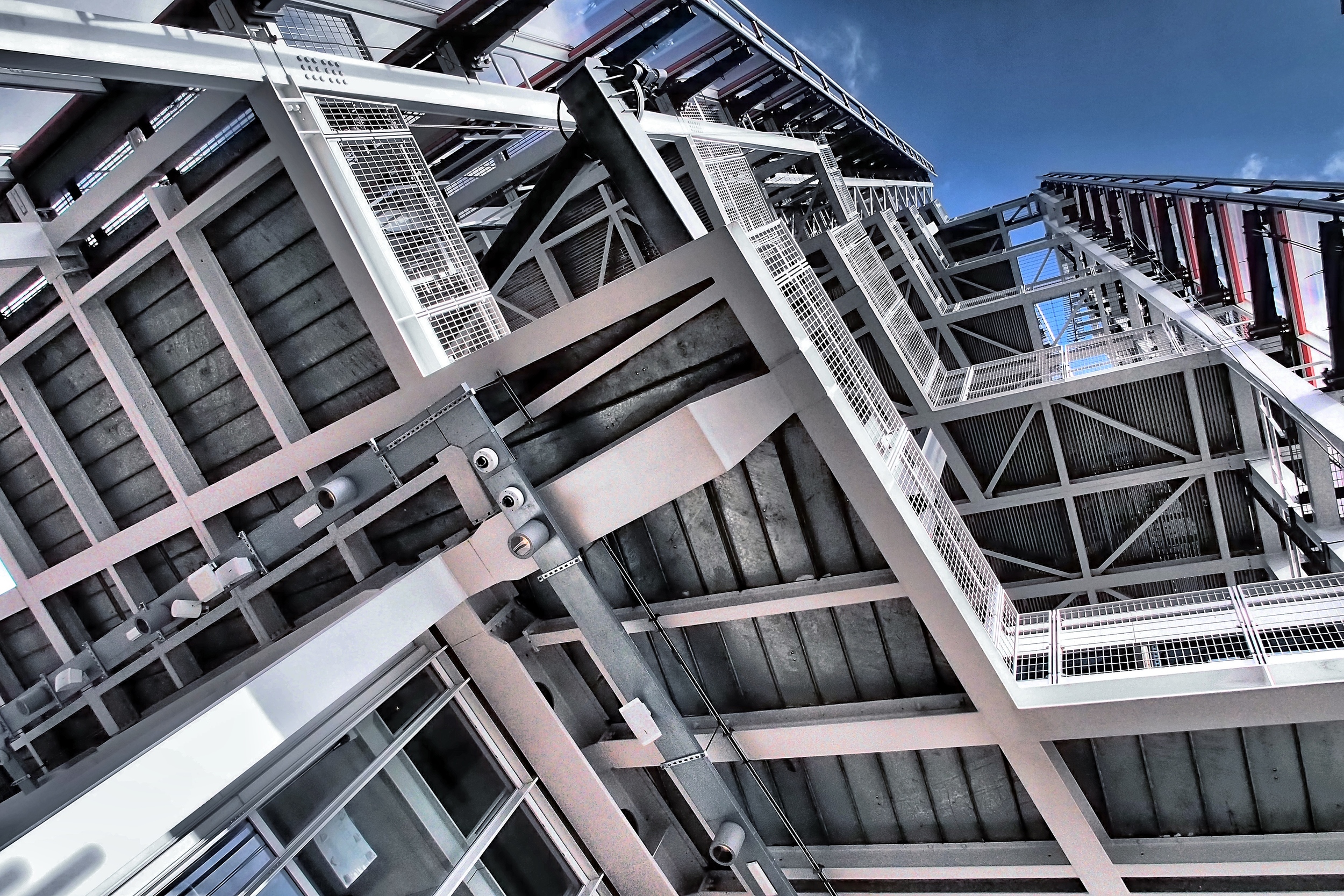    ​Shard Open Floors, EP-3 Zuiko 12mm f2   