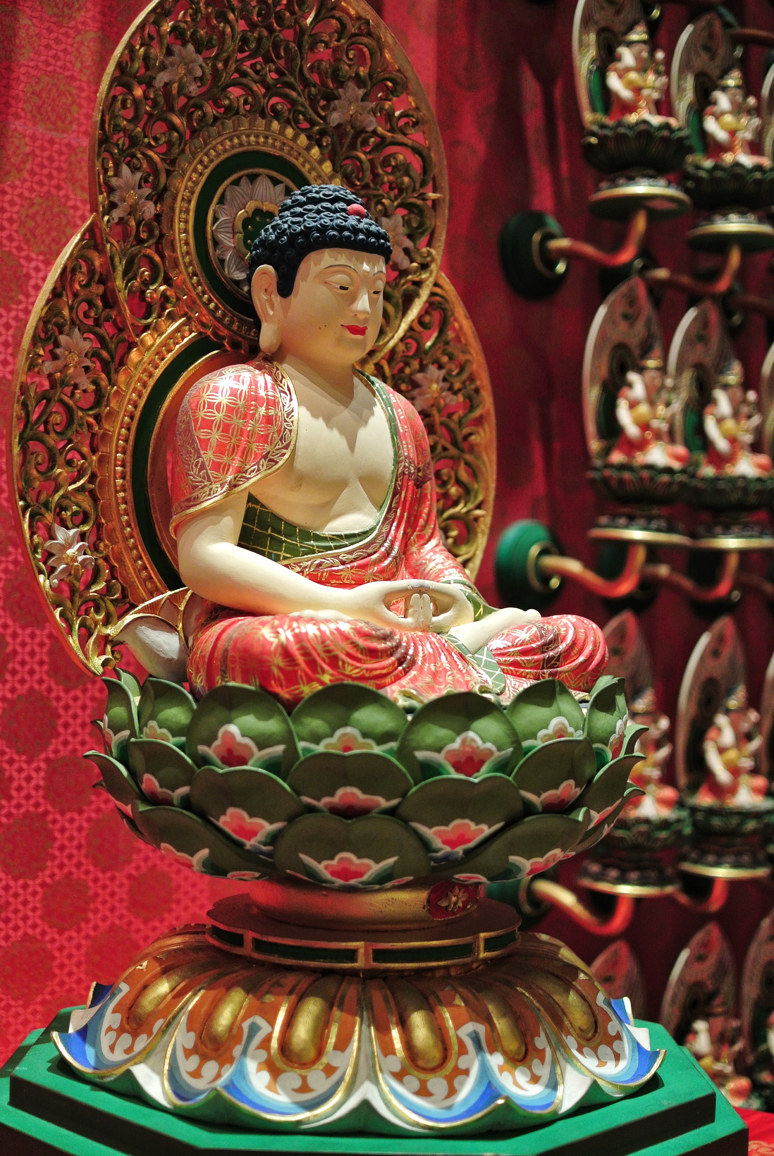    Buddha Tooth Relic Temple   