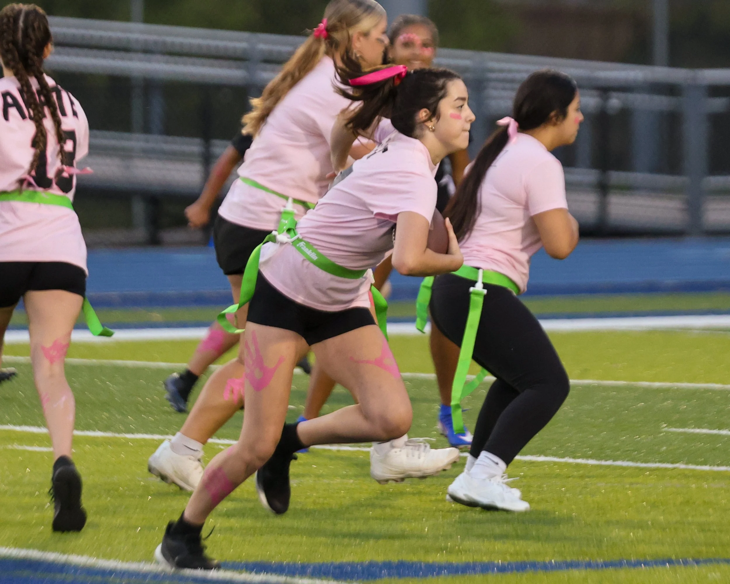 WM Junior runs the ball