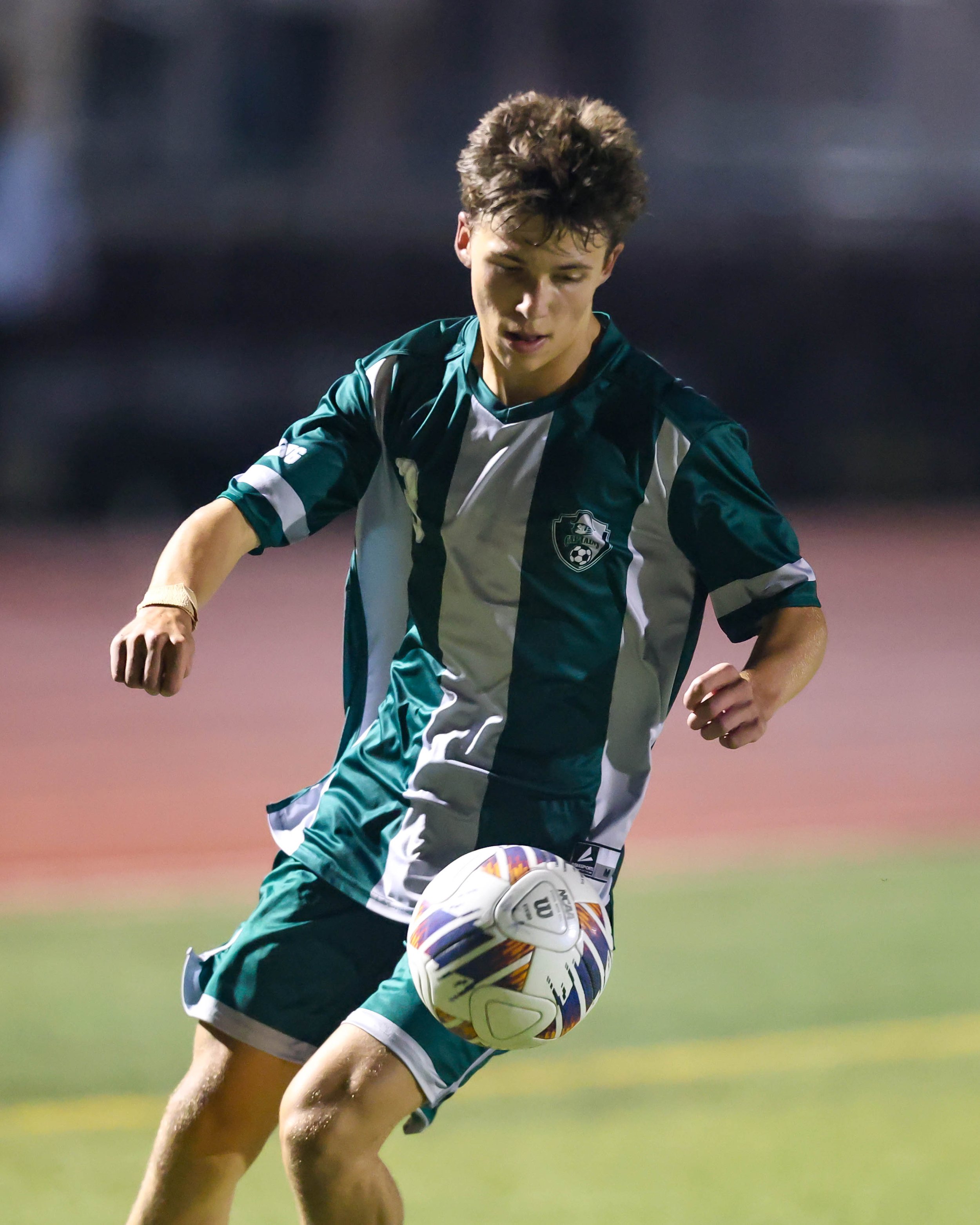 WK #3 watches the ball