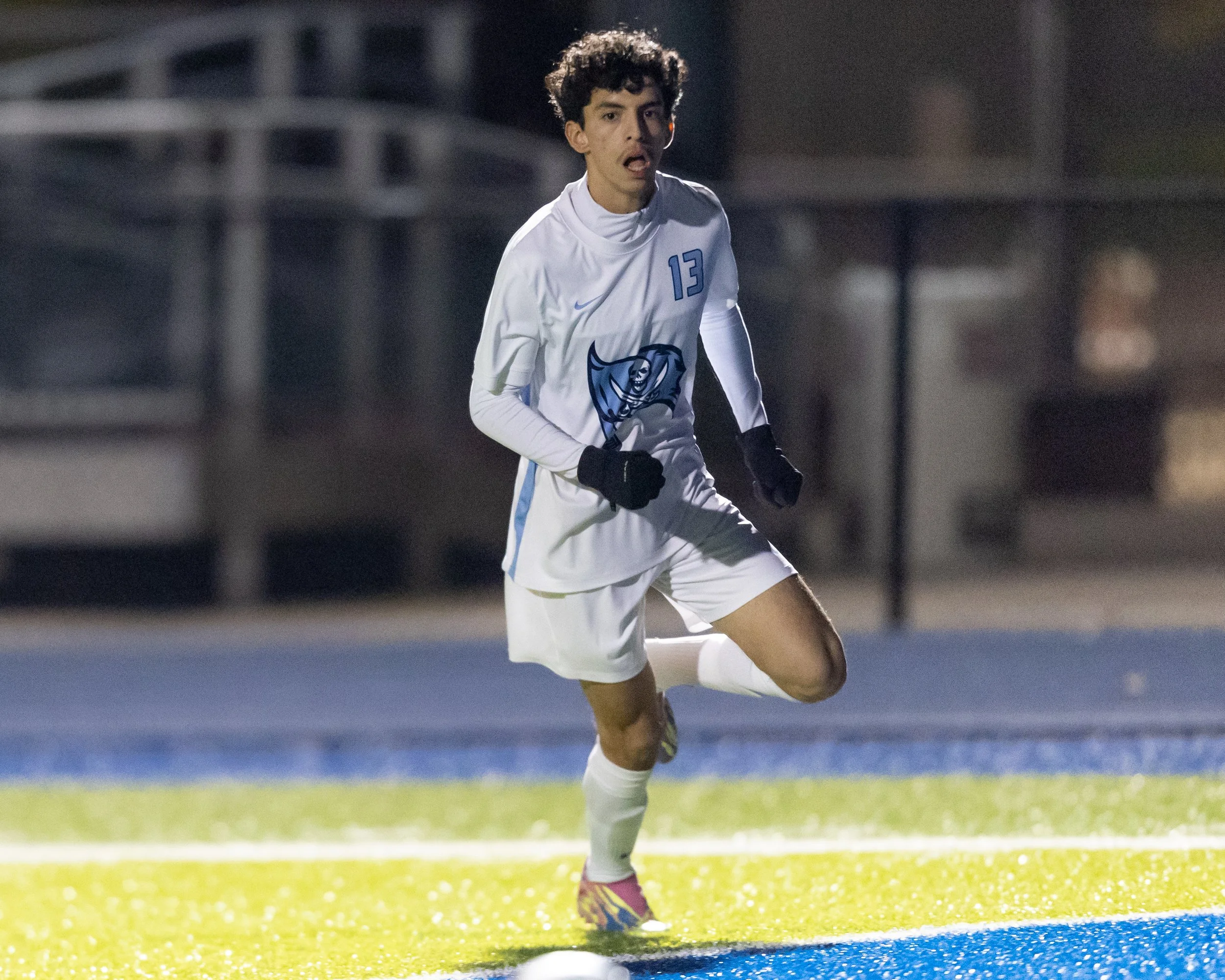 WM #13 watches the bal go in the net