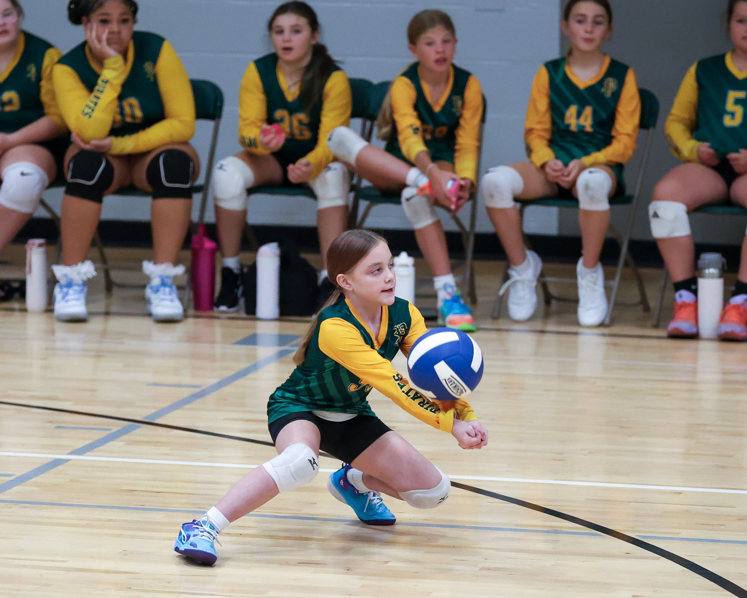 Pierce girl returns the ball