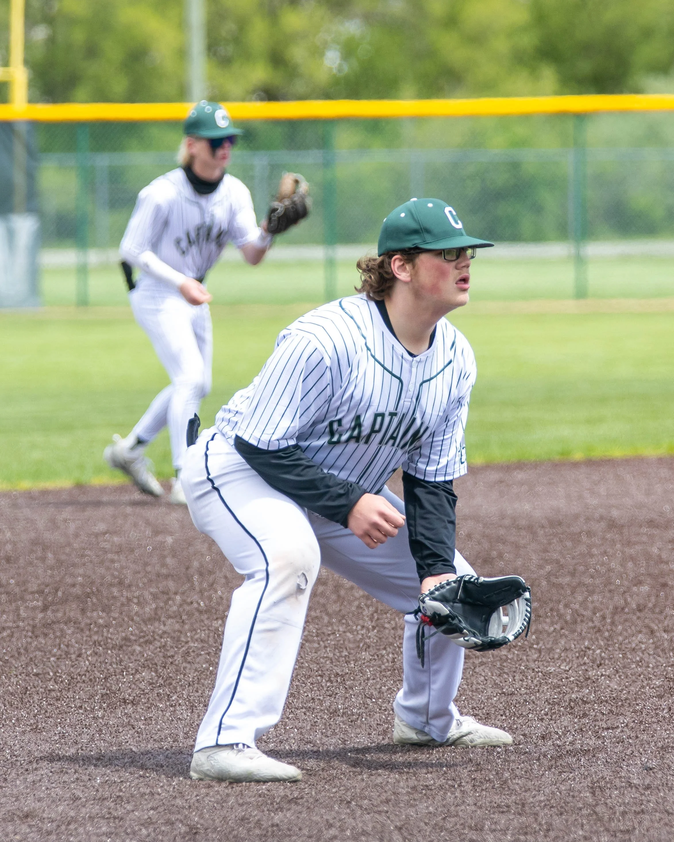 Kettering #23 ready at 3rd base