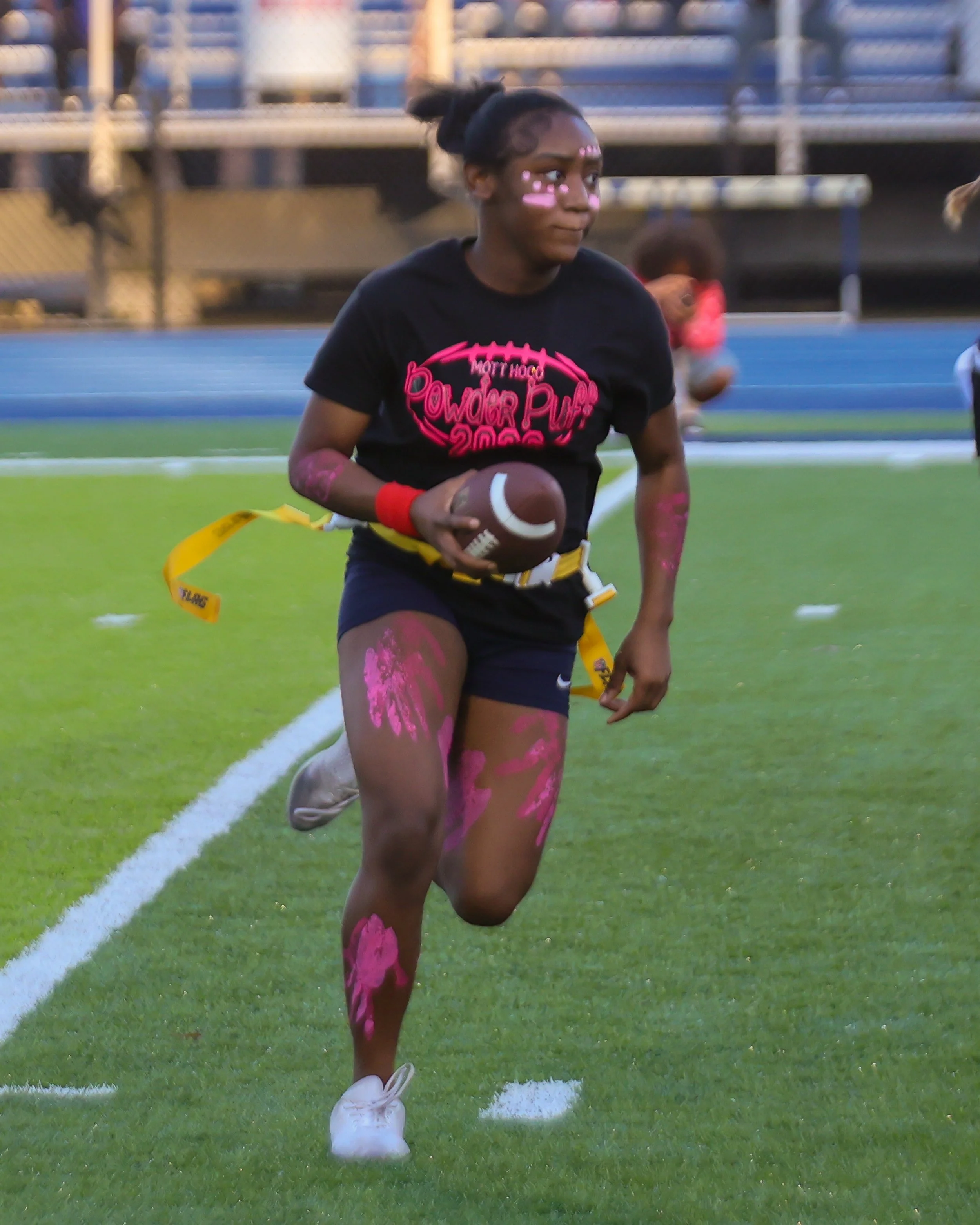 WM Senior runs the ball