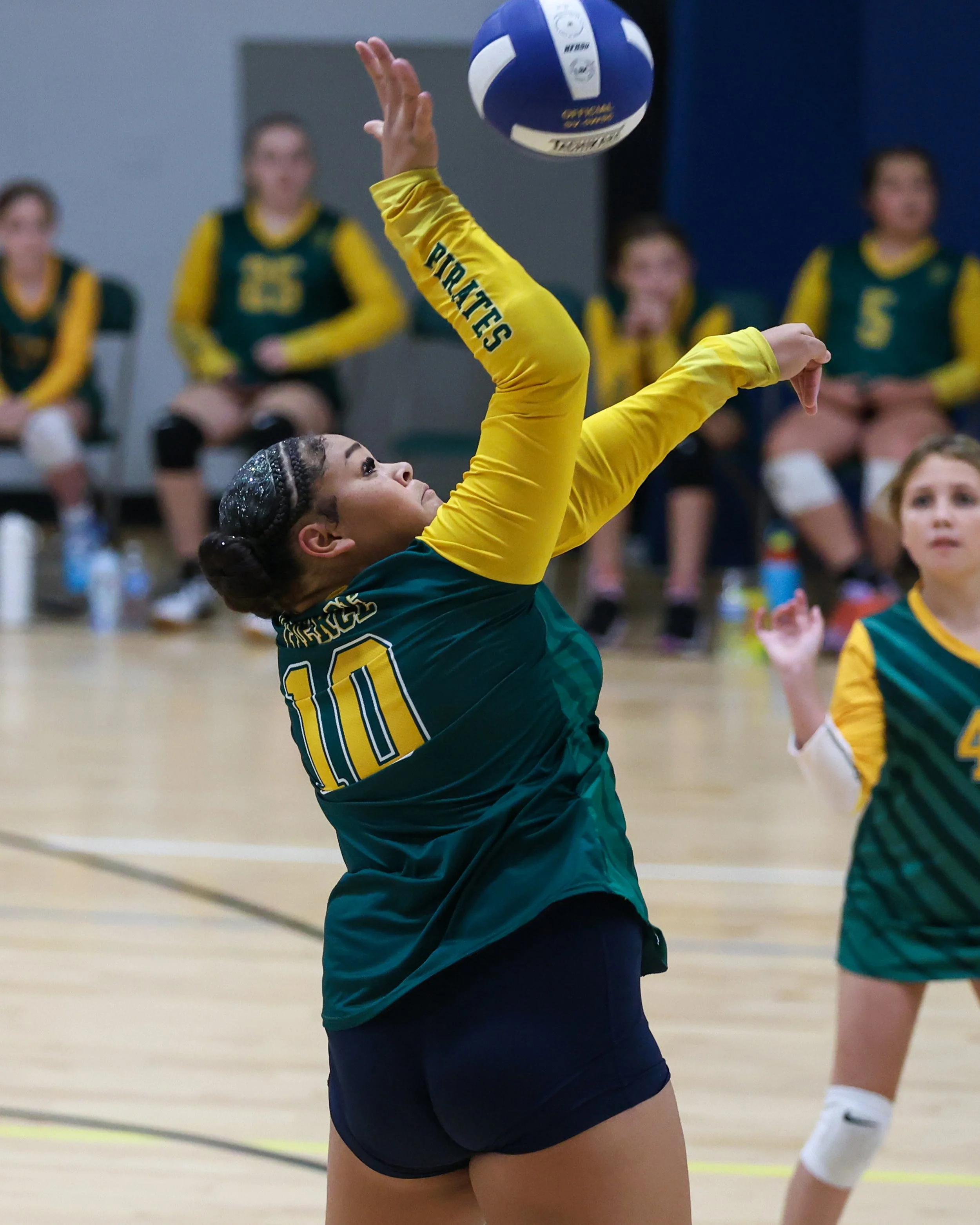Pierce girl returns the ball