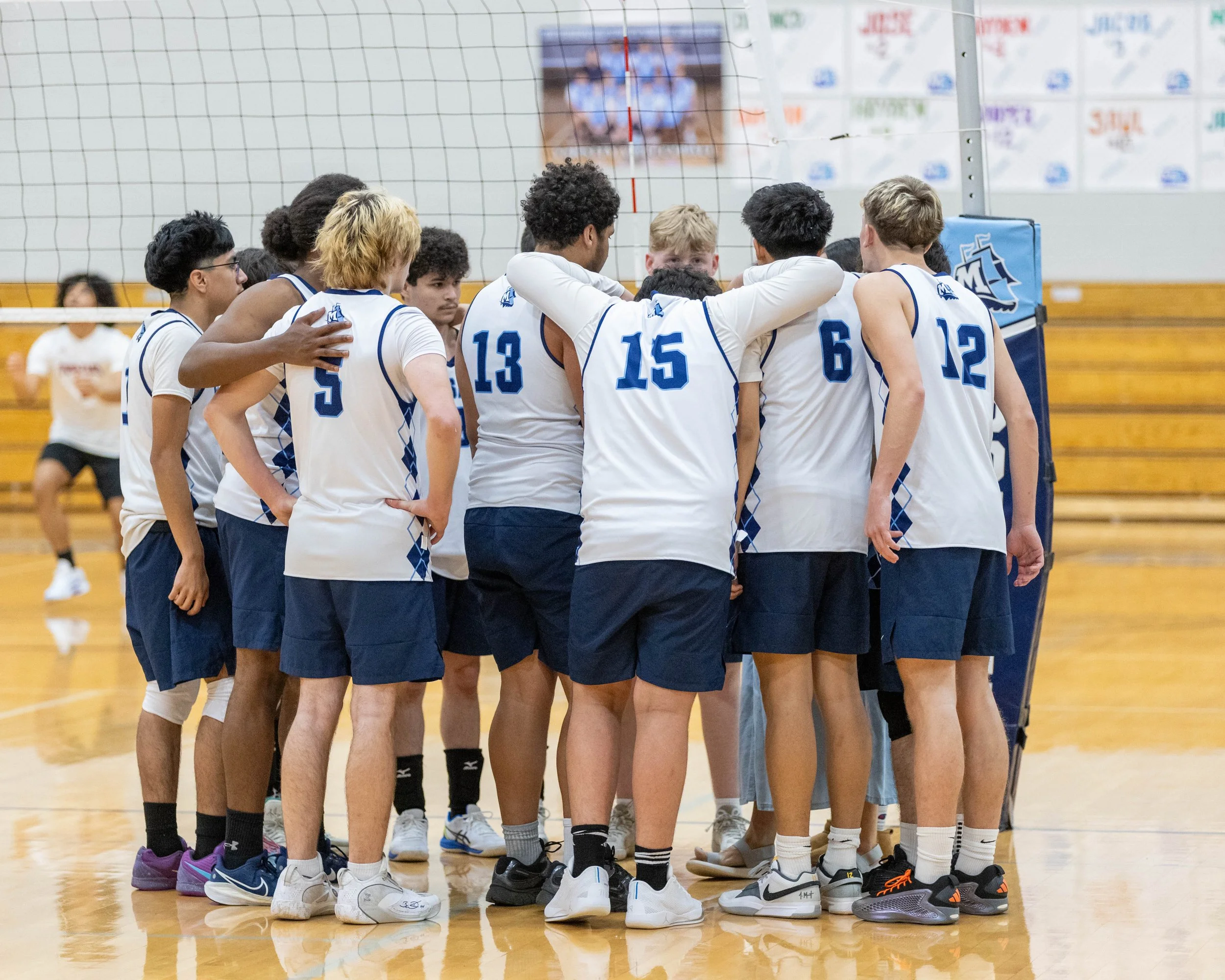 Team huddle before game