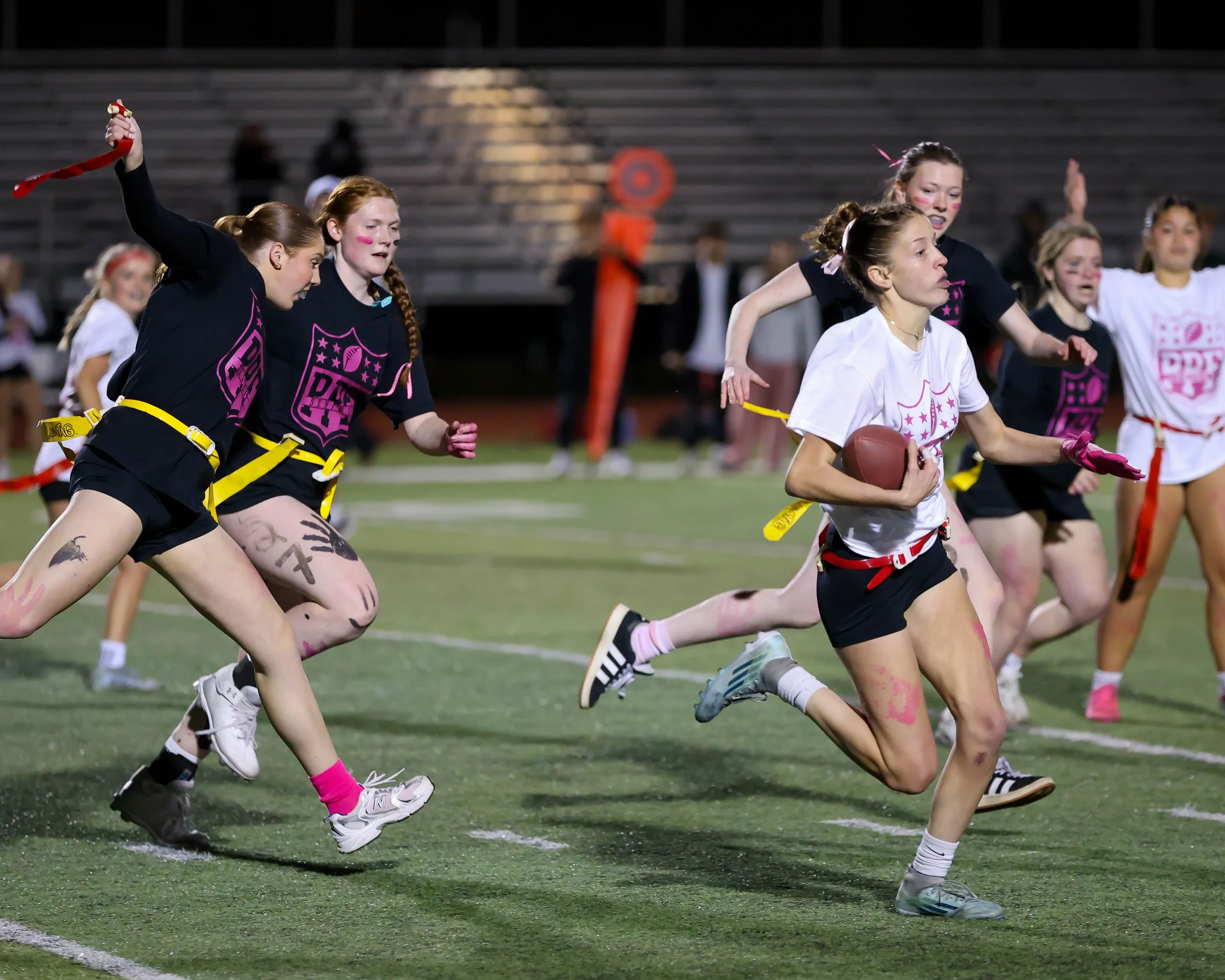 Seniors stop the runner
