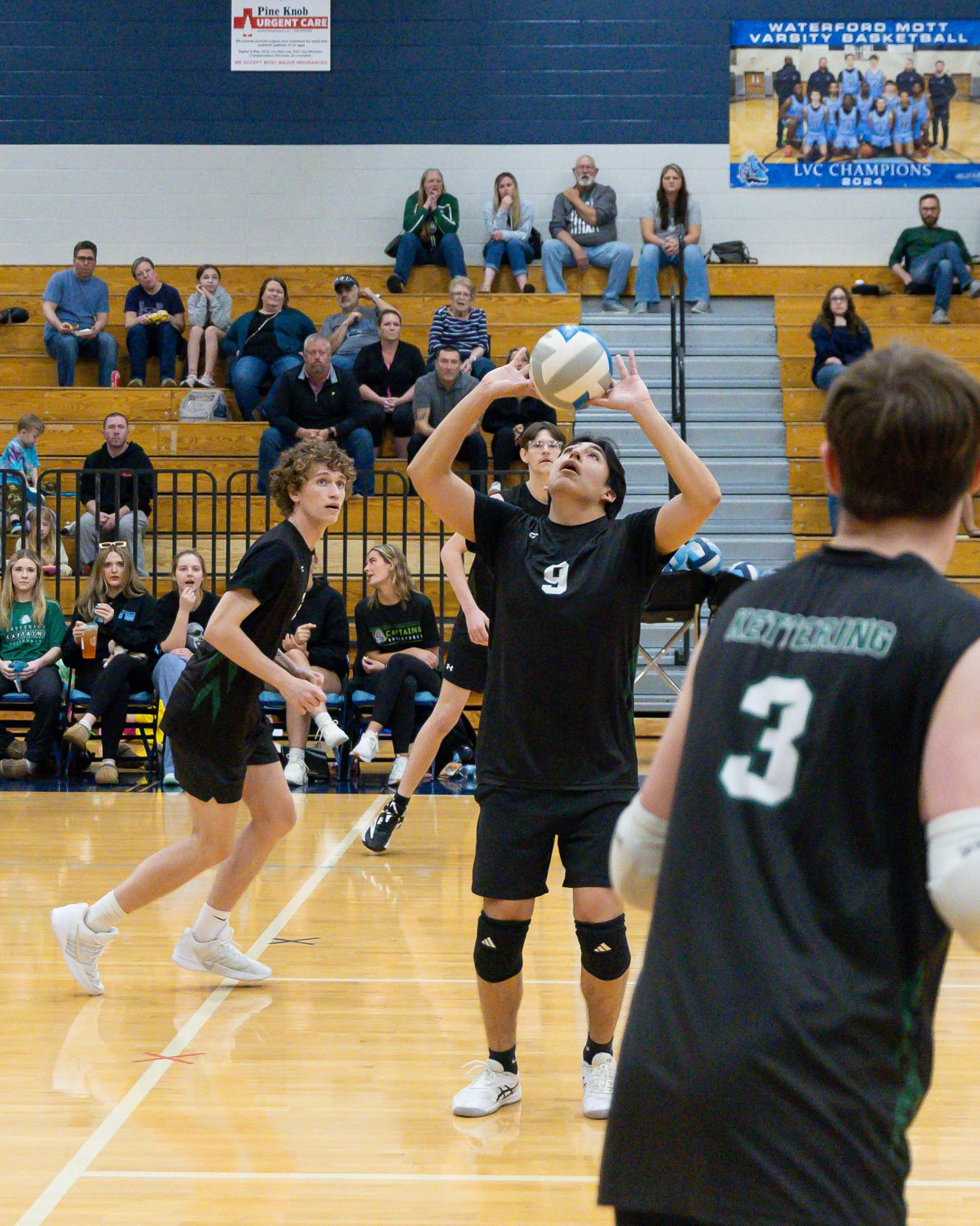 Kettering #9 sets the ball